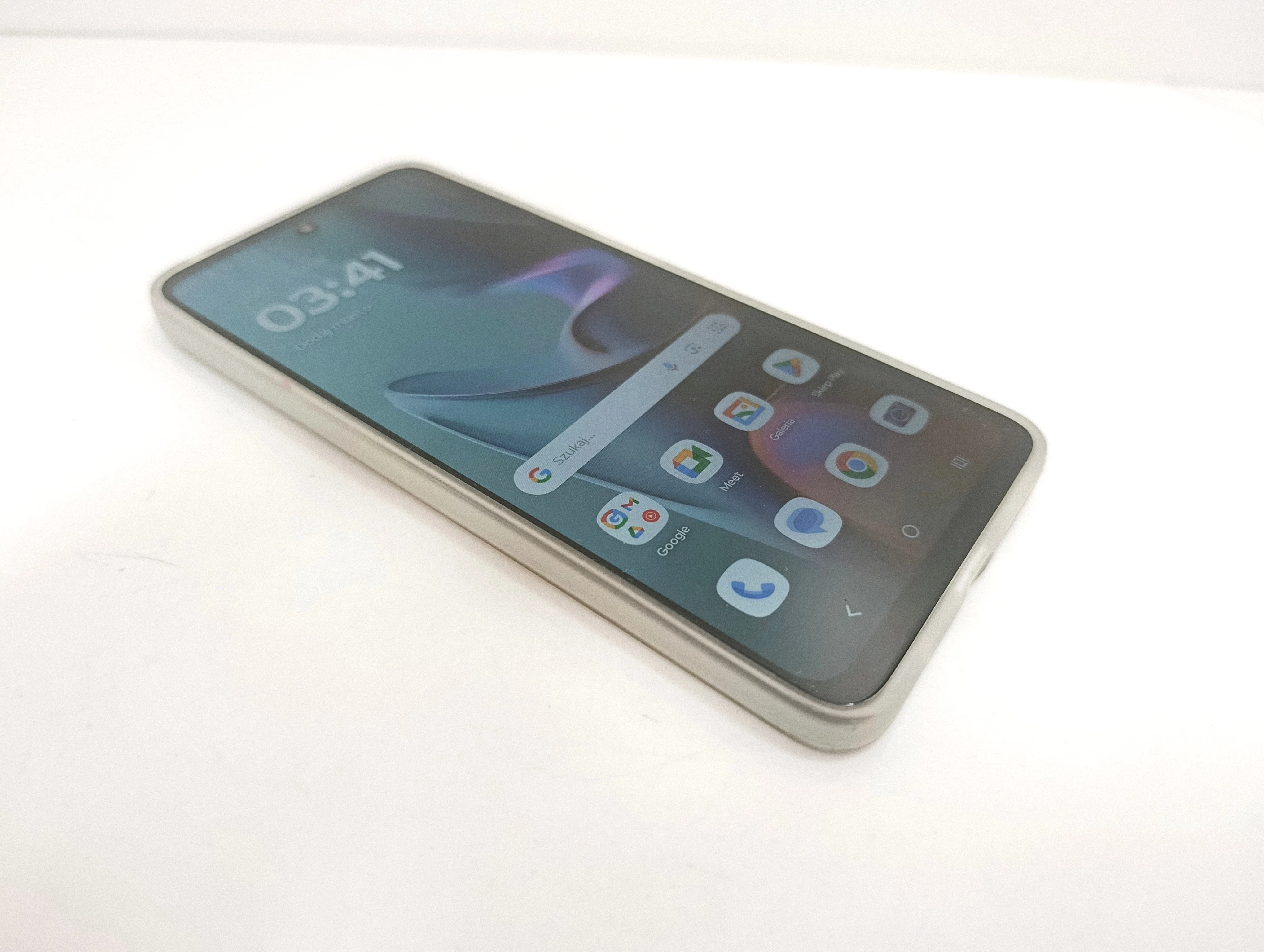 telefon-motorola-moto-e15-stan-11323-2