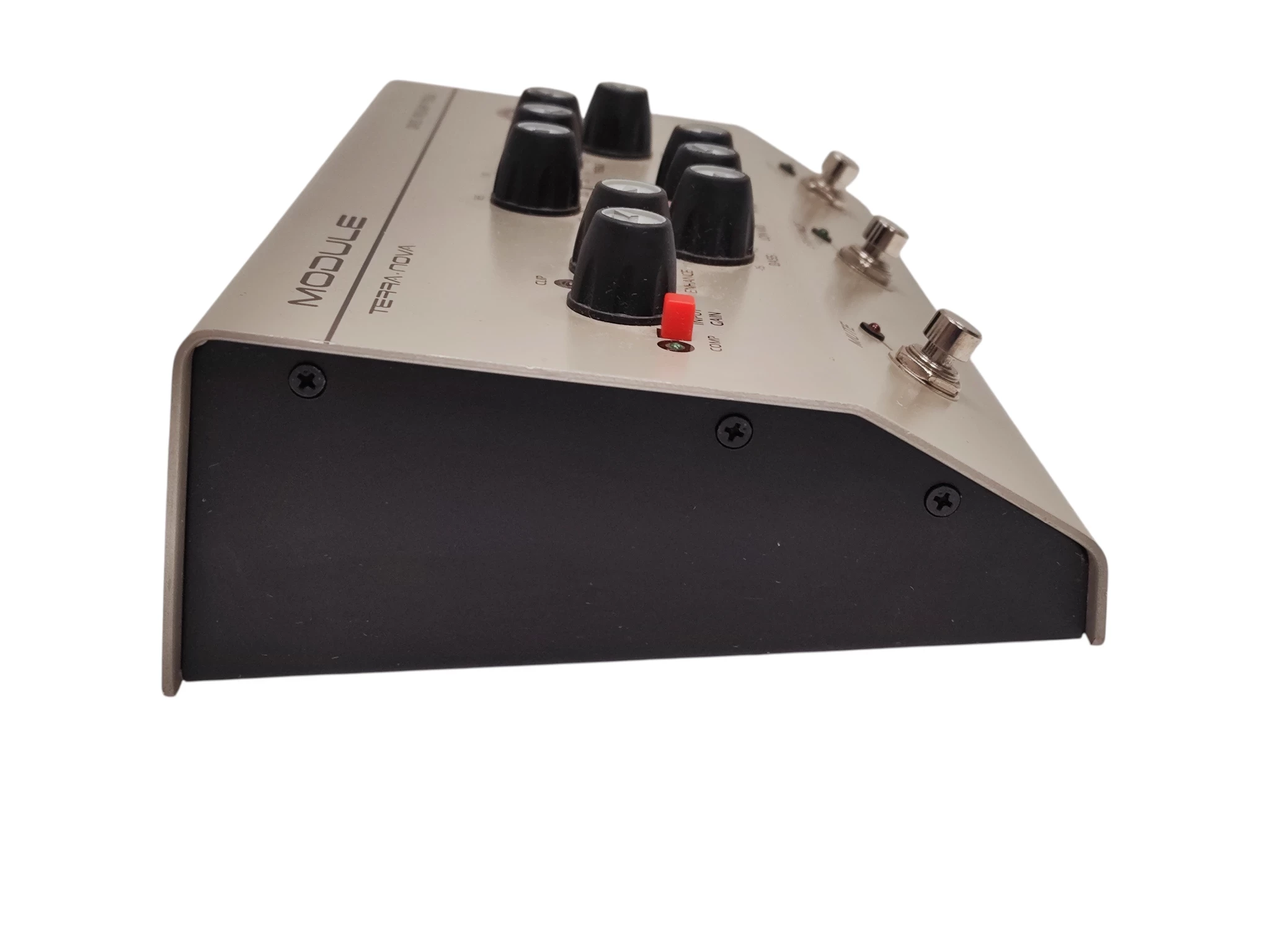 przedwzmacniacz-basow-eden-terra-nova-bass-preamp-kod-producenta-terra-nova-bass-preamp