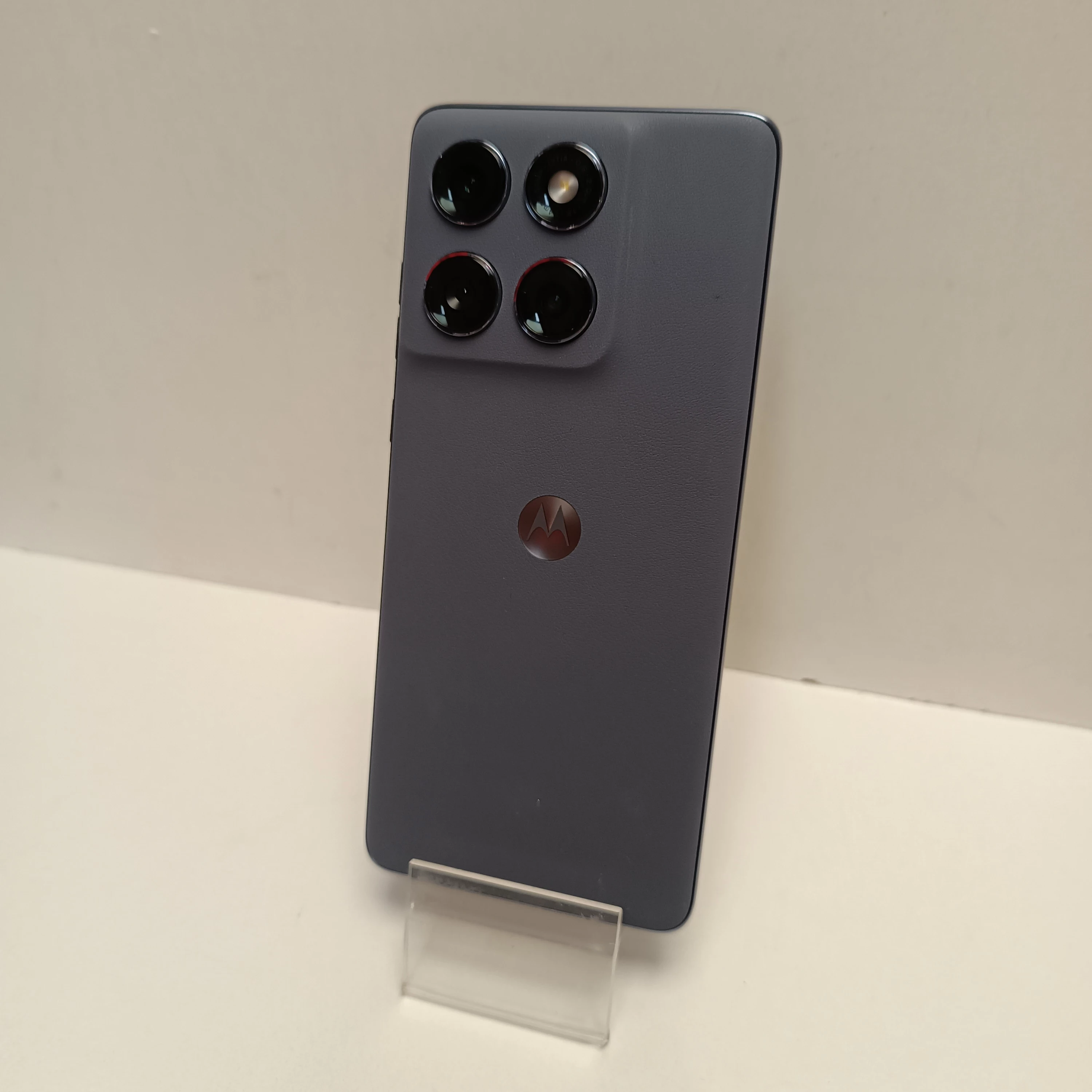 telefon-motorola-edge-60-fusion-8256gb-wbudowana-pamiec-202869-214185