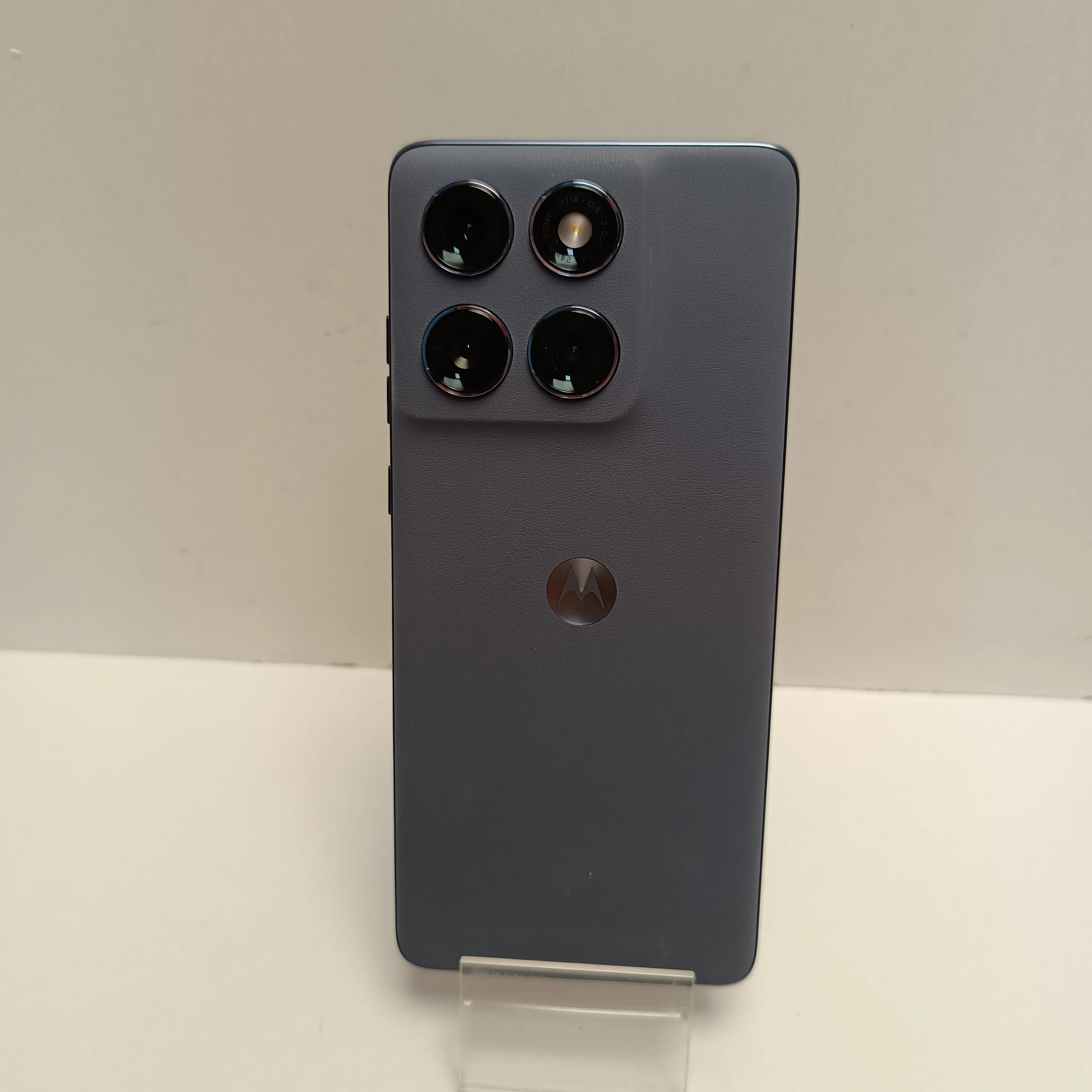 telefon-motorola-edge-60-fusion-8256gb-system-operacyjny-4388-1