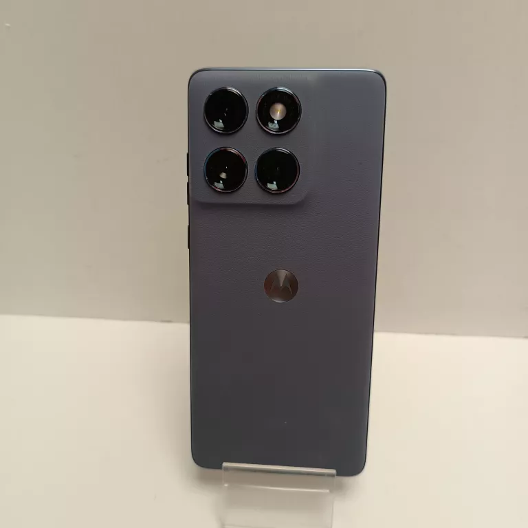 telefon-motorola-edge-60-fusion-8256gb-system-operacyjny-4388-1