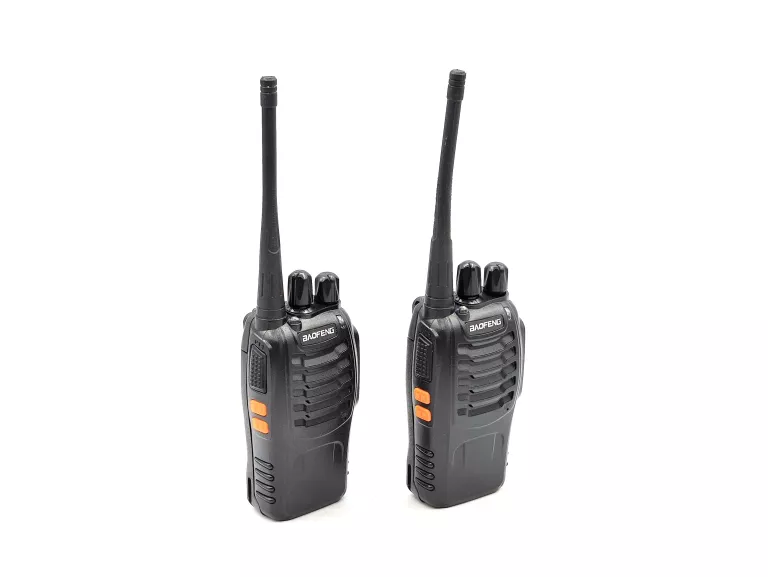 krotkofalowka-baofeng-bf-888s-2-sztuki-ladowarka-stan-11323-2