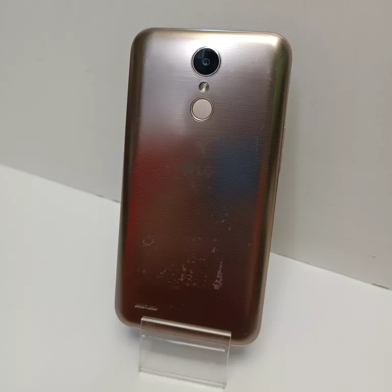 telefon-lg-k40-216-android-7-przekatna-ekranu-500