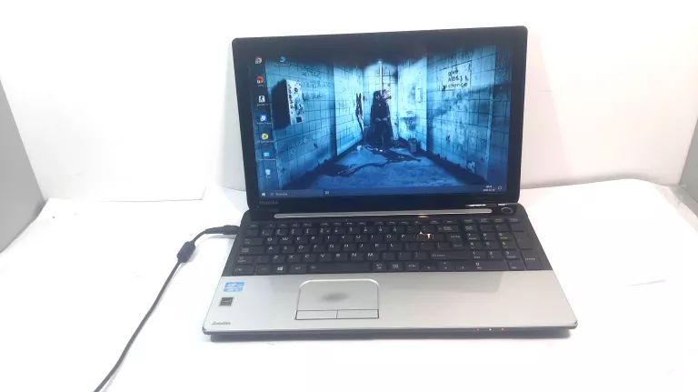 laptop-toshiba-satellite-c55-4500gb-i3-3110m-240ghz-armii-krajowej-1a-goldap