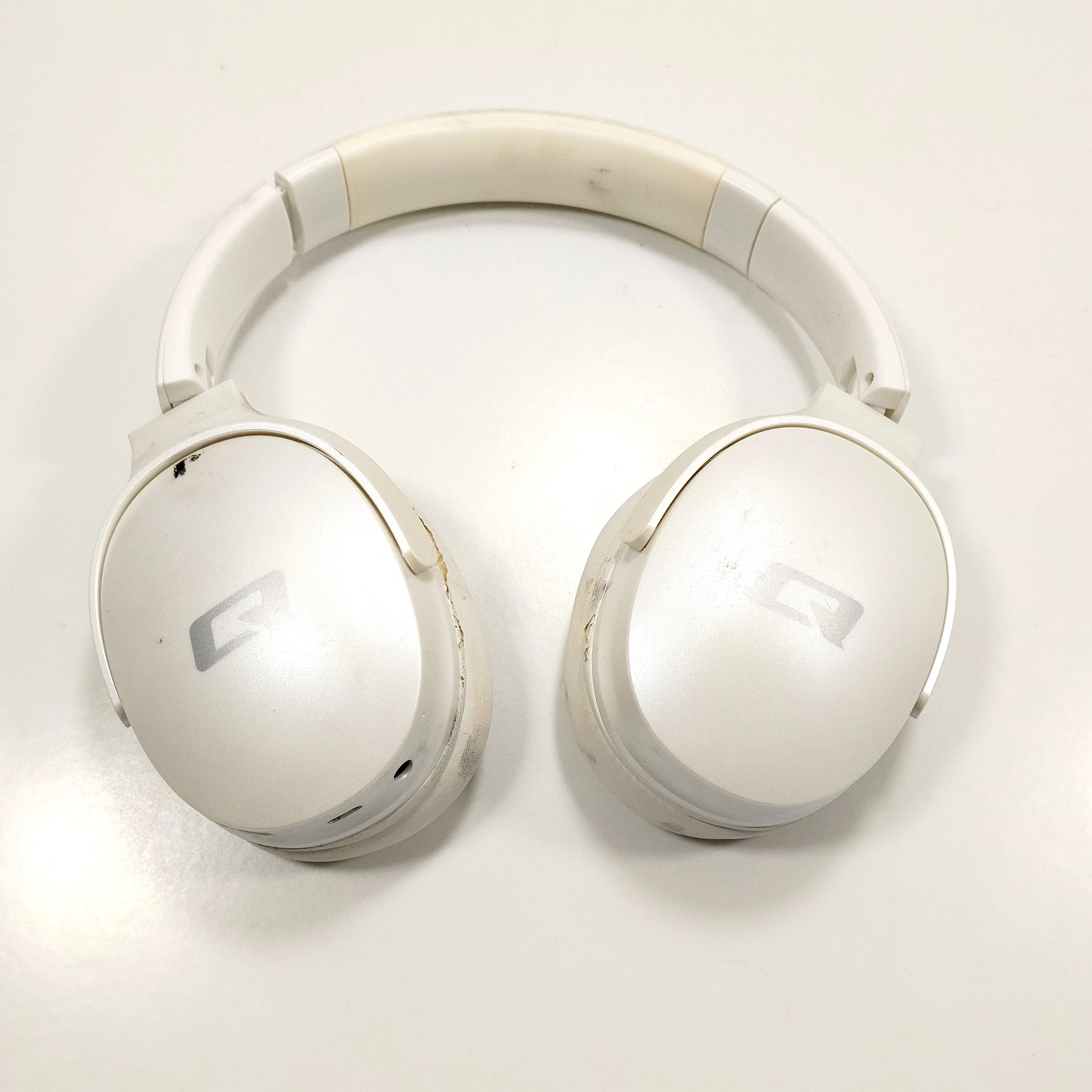 sluchawki-nauszne-q-bezprzewodowe-stan-11323-2