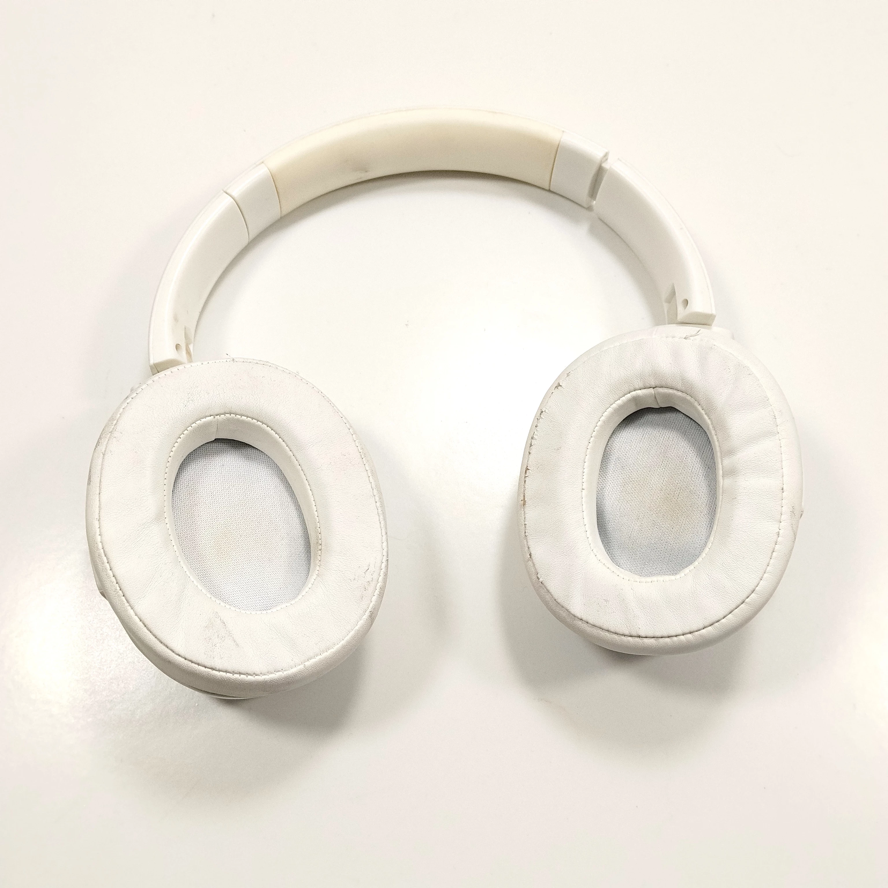 sluchawki-nauszne-q-bezprzewodowe-ean-gtin-5907006901285