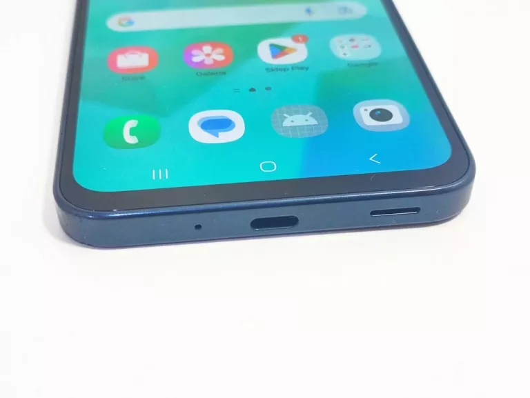 telefon-samsung-galaxy-a16-stan-11323-2