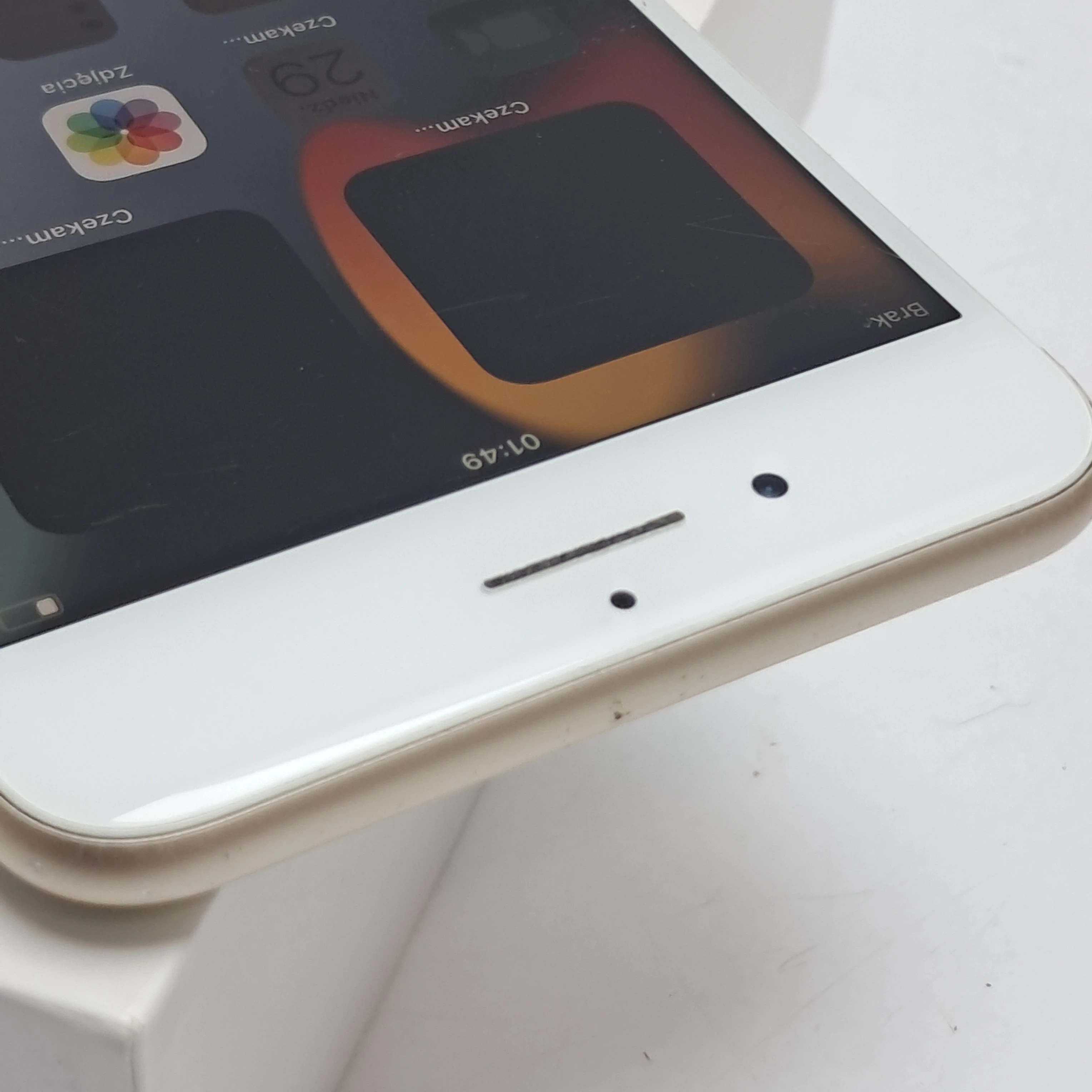 telefon-iphone-7-plus-75-typ-202685-212929