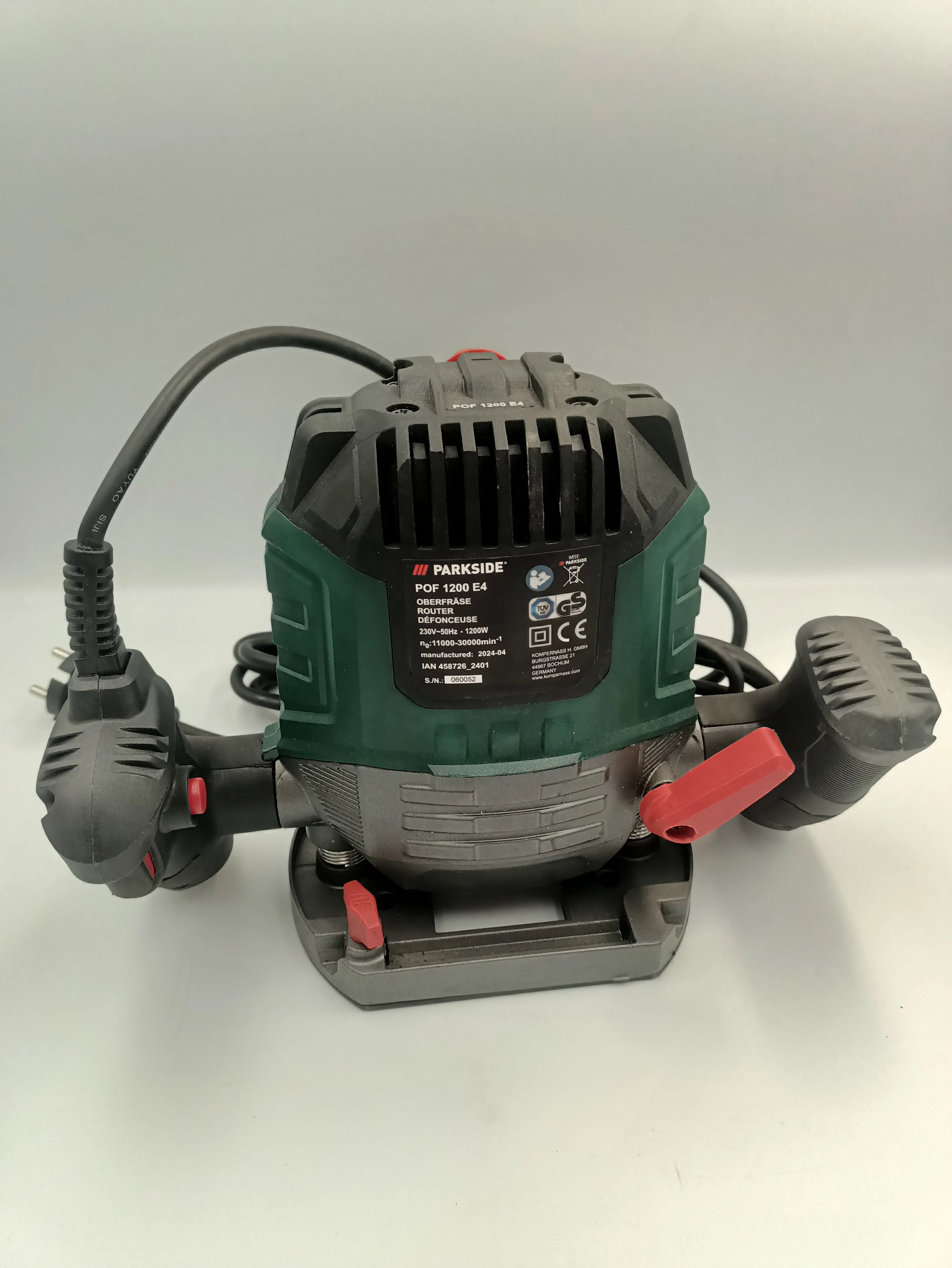 frezarka-gornowrzecionowa-parkside-pof-1200-e4-stan-11323-2