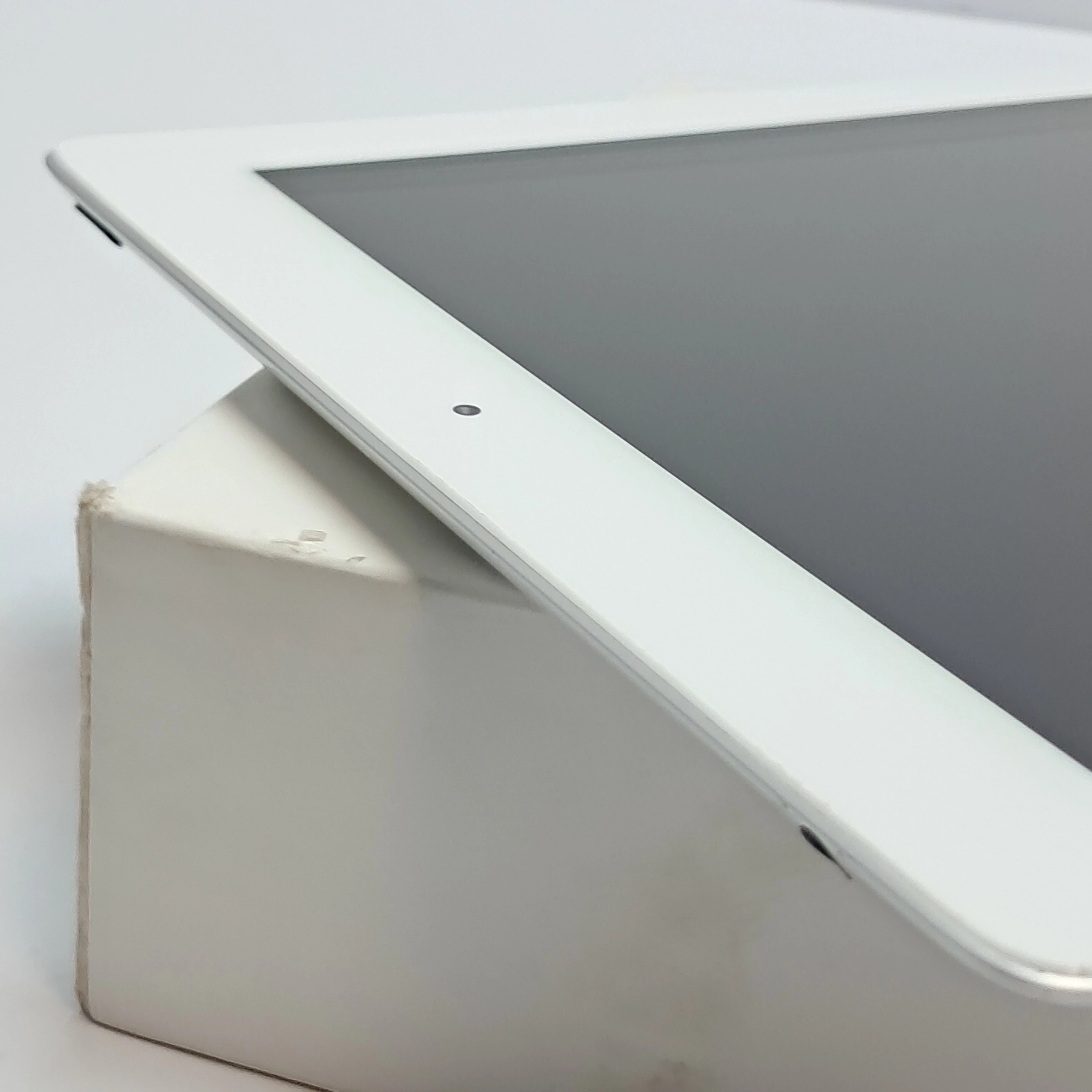 tablet-ipad-3gen64gb-ean-gtin-885909571840