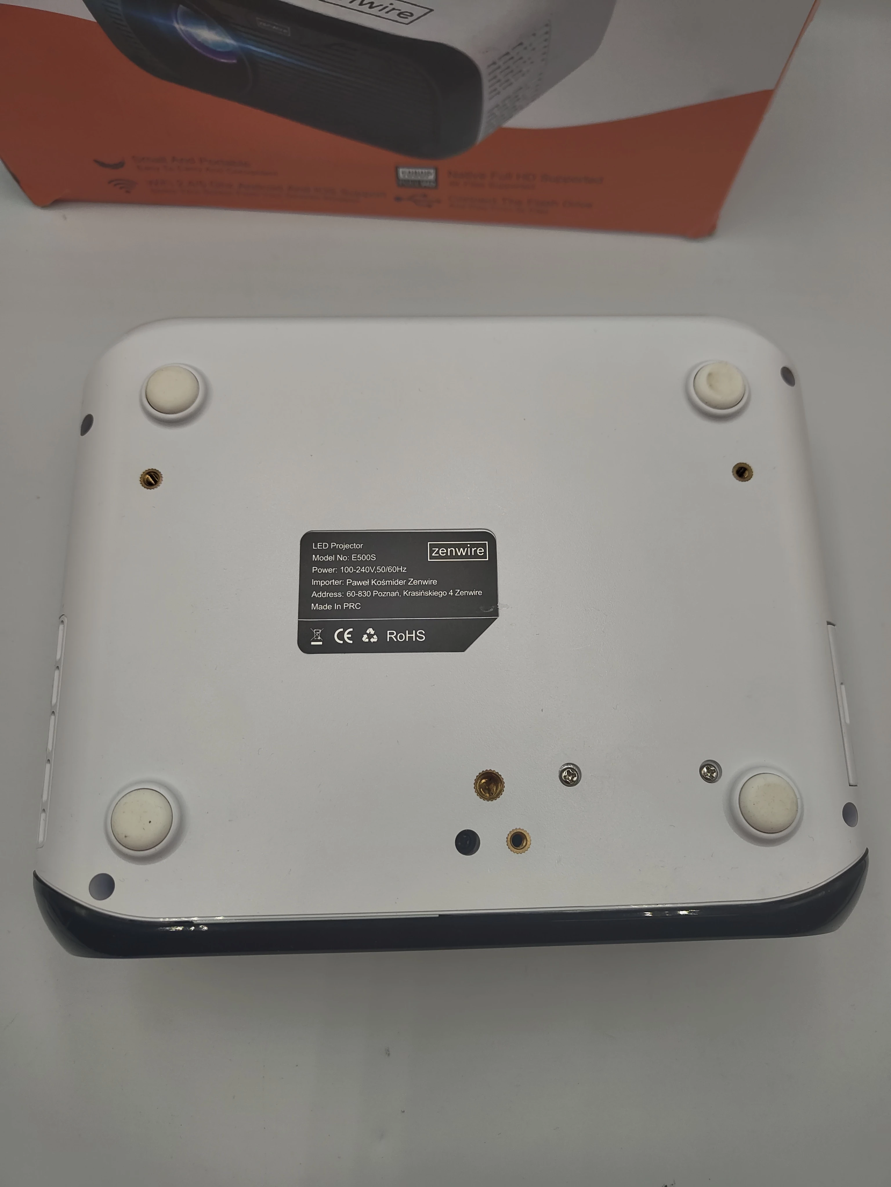 projektor-zenwire-e500s-kod-producenta-projektor-rzutnik-wifi-bluetooth-do-telefonu