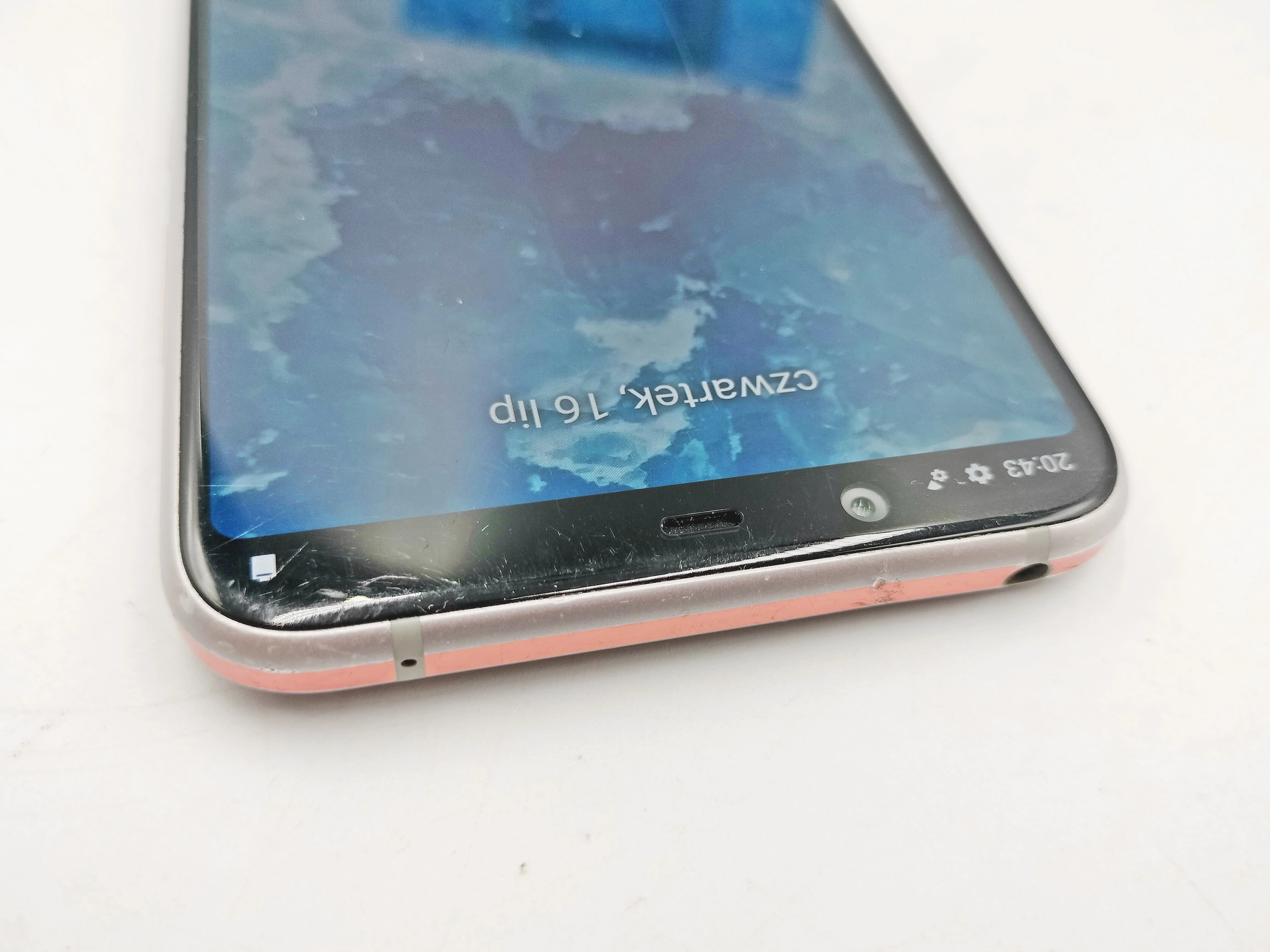 smartfon-nokia-81-4-gb-64-gb-4g-lte-srebrny-system-operacyjny-4388-1