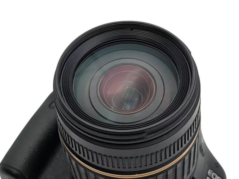 lustrzanka-canon-eos-550d-tamron-af-18-200mm-f35-63-xr-przebieg-16k-kod-producenta-eos-550d