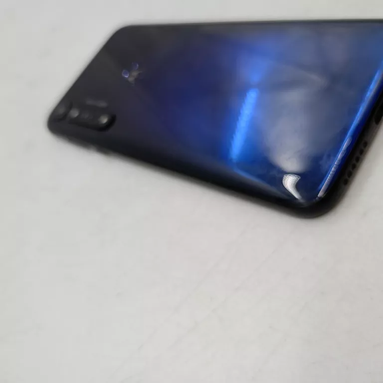 telefon-motorola-moto-g8-plus-typ-202685-212929