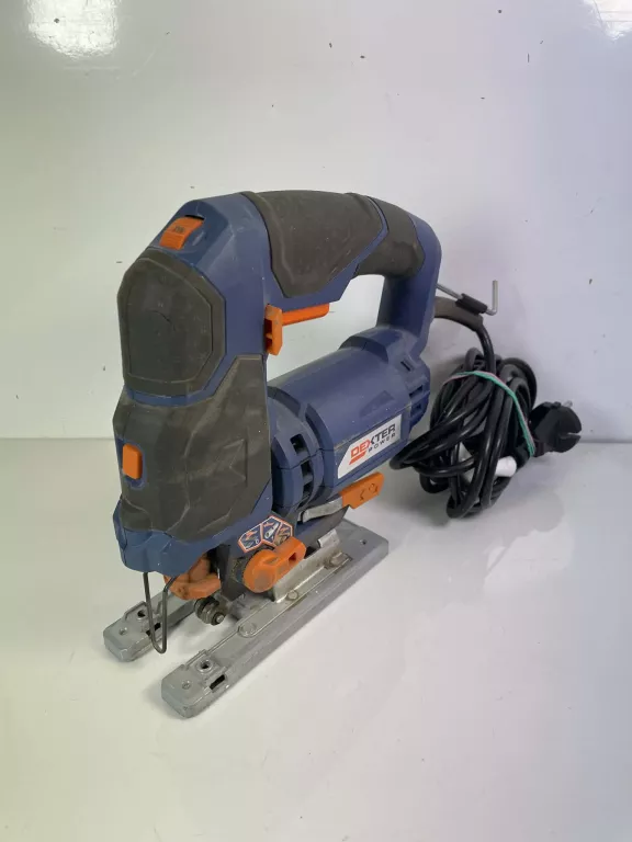 wyrzynarka-dexter-nc750js-mocowanie-brzeszczotu-205041-222245