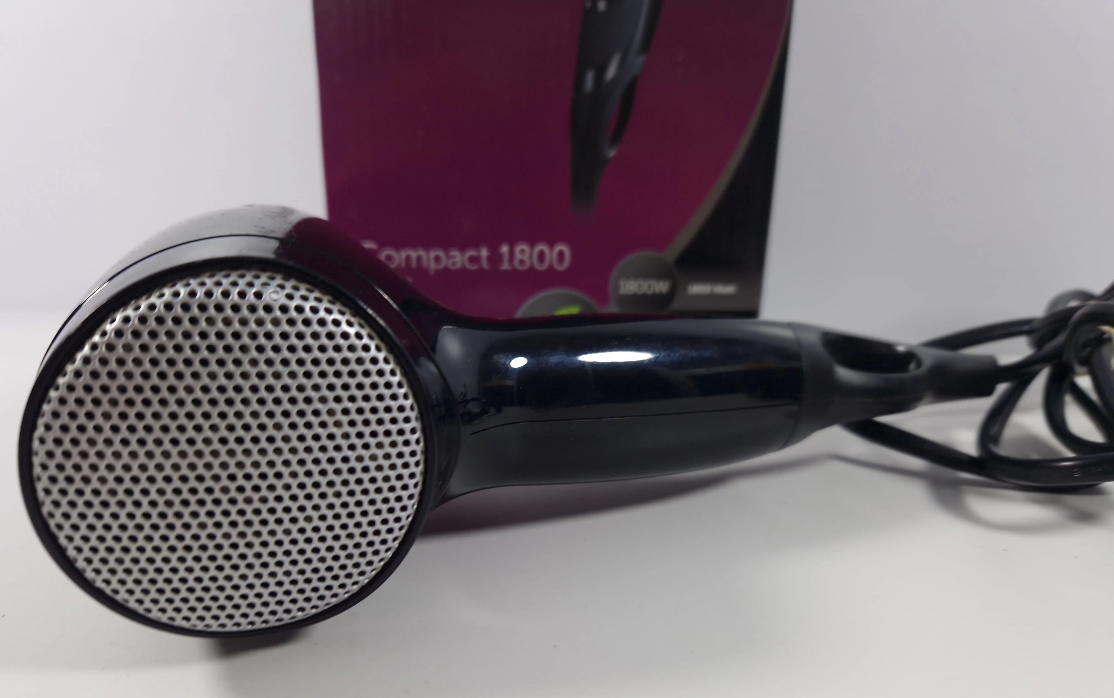 suszarka-do-wlosow-remington-d-5000-moc-180000