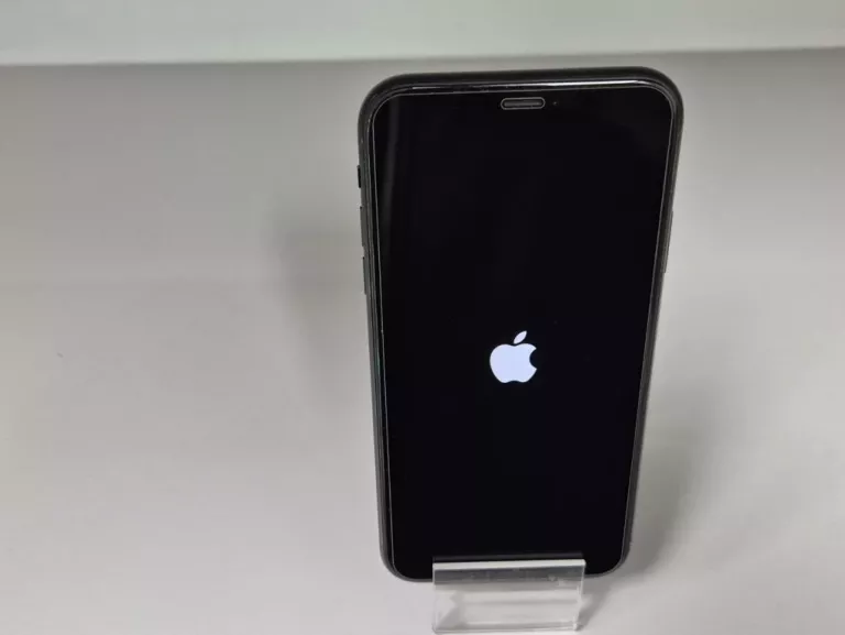 telefon-apple-iphone-xr-64-93-stan-11323-2