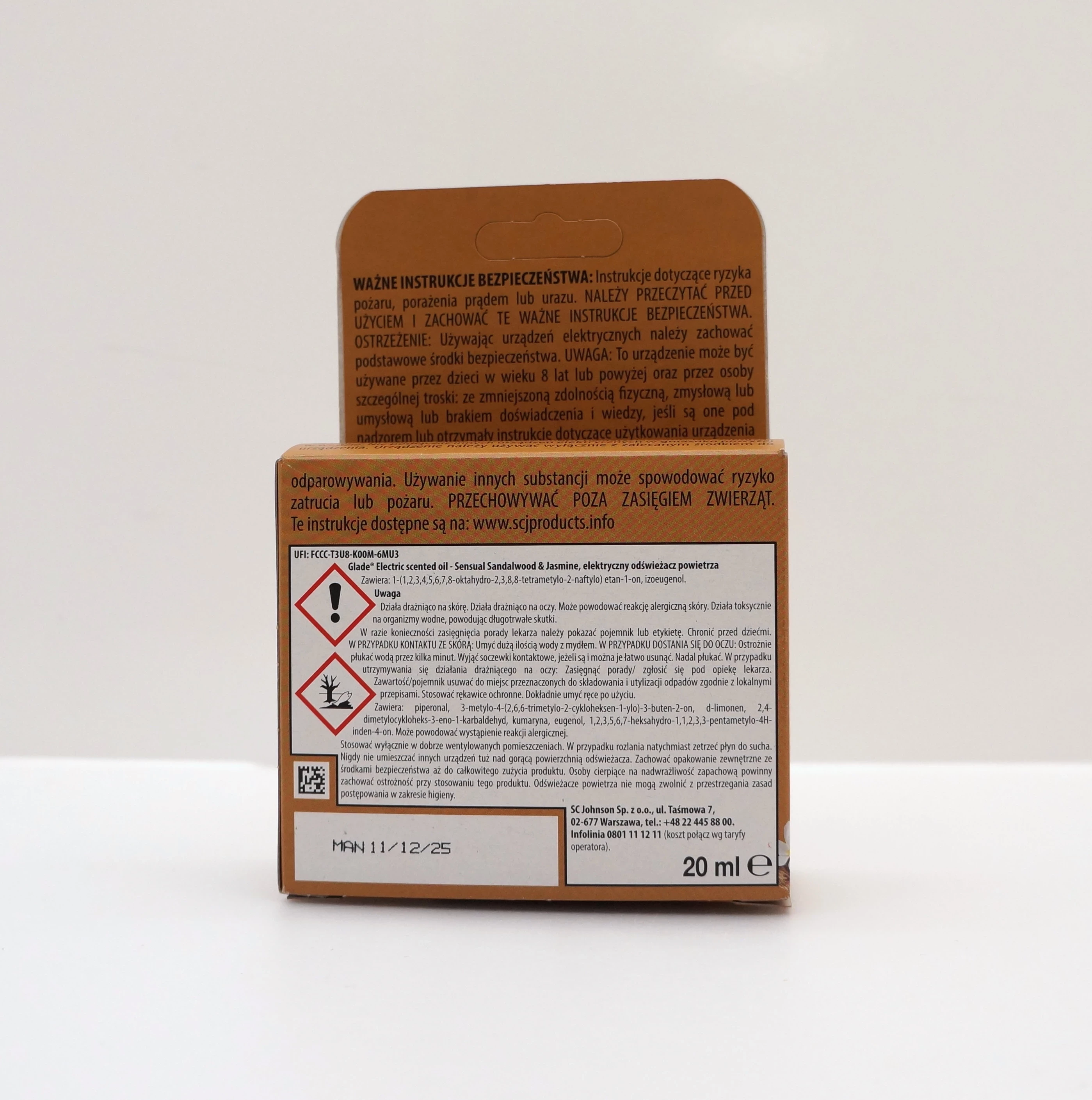 glade-elektryczny-odswiezacz-powietrza-drzewo-sandalowe-jasmin-komplet-20m-ean-gtin-5000204117042