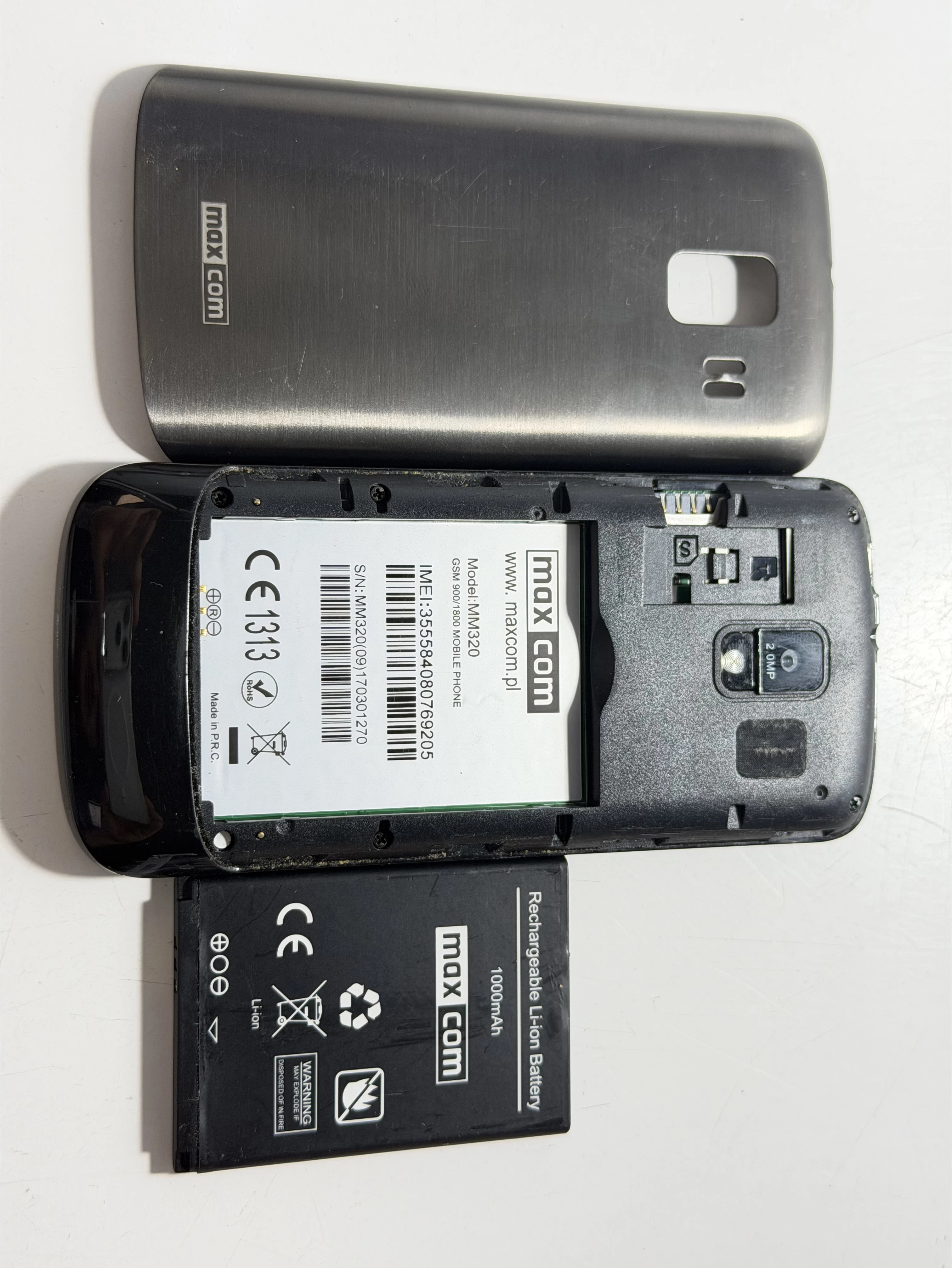 telefon-maxcom-mm320-ladsluchawki-system-operacyjny-4388-3