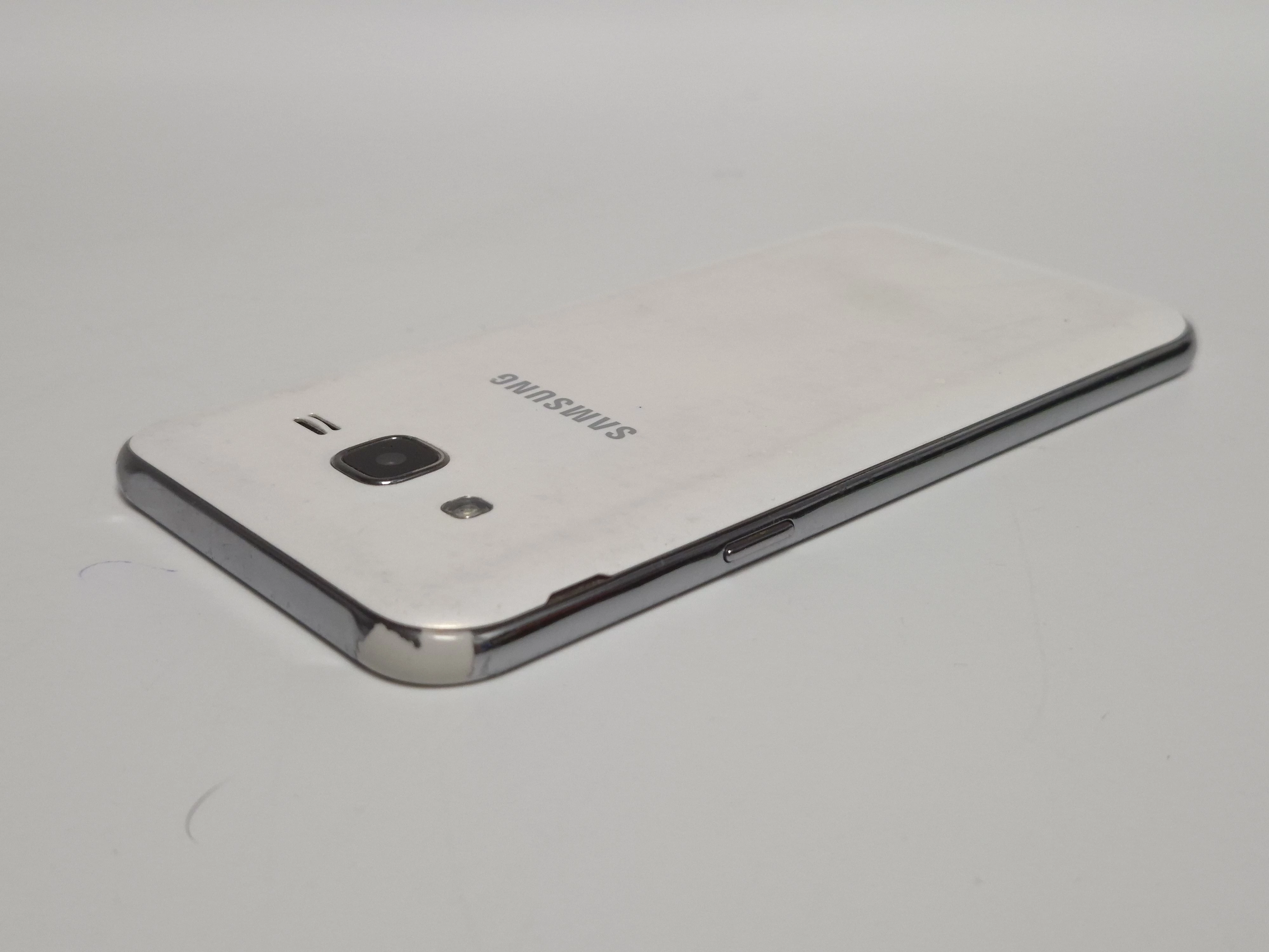 telefon-samsung-j5-typ-202685-212929