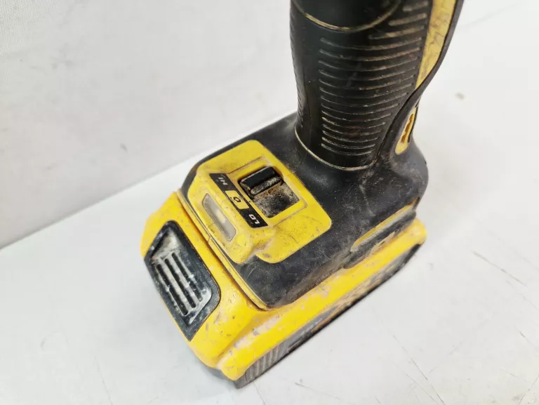 klucz-udarowy-dewalt-dcf894-akumulator-18v-50ah-kod-producenta-dcf894n-xj