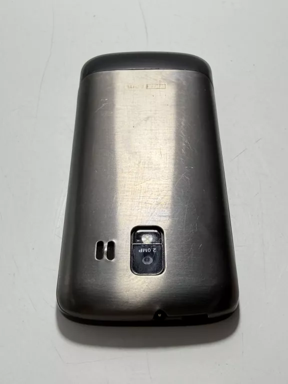 telefon-maxcom-mm320-ladsluchawki-pamiec-ram-202865-214145