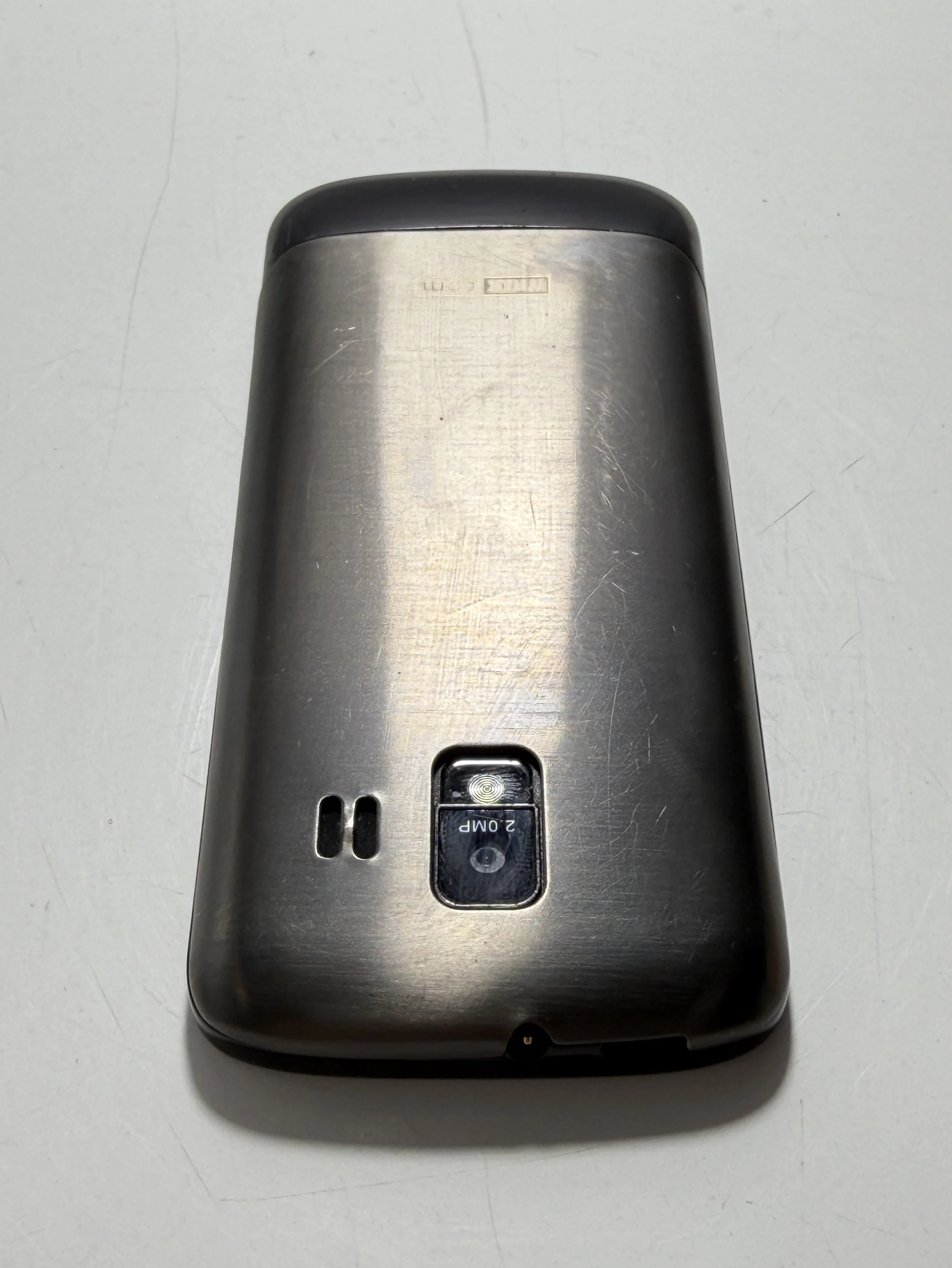 telefon-maxcom-mm320-ladsluchawki-pamiec-ram-202865-214145