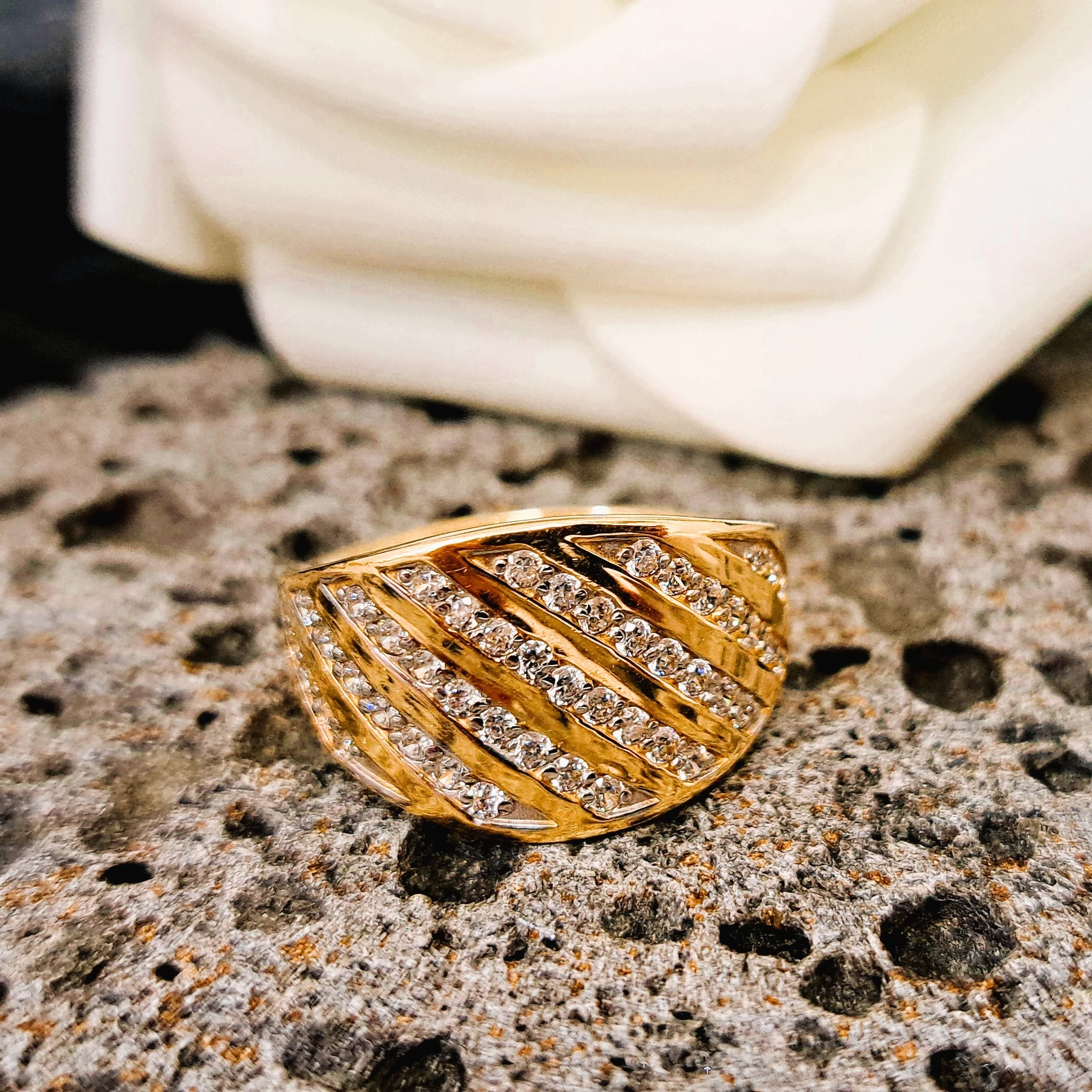 piekny-zloty-pierscionek-z-cyrkoniami-pr585-418gr-a-stan-11323-2