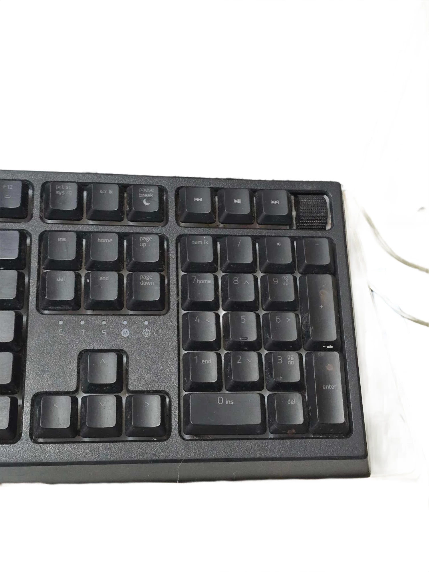 klawiatura-gamingowa-razer-ornata-v2-stan-11323-2