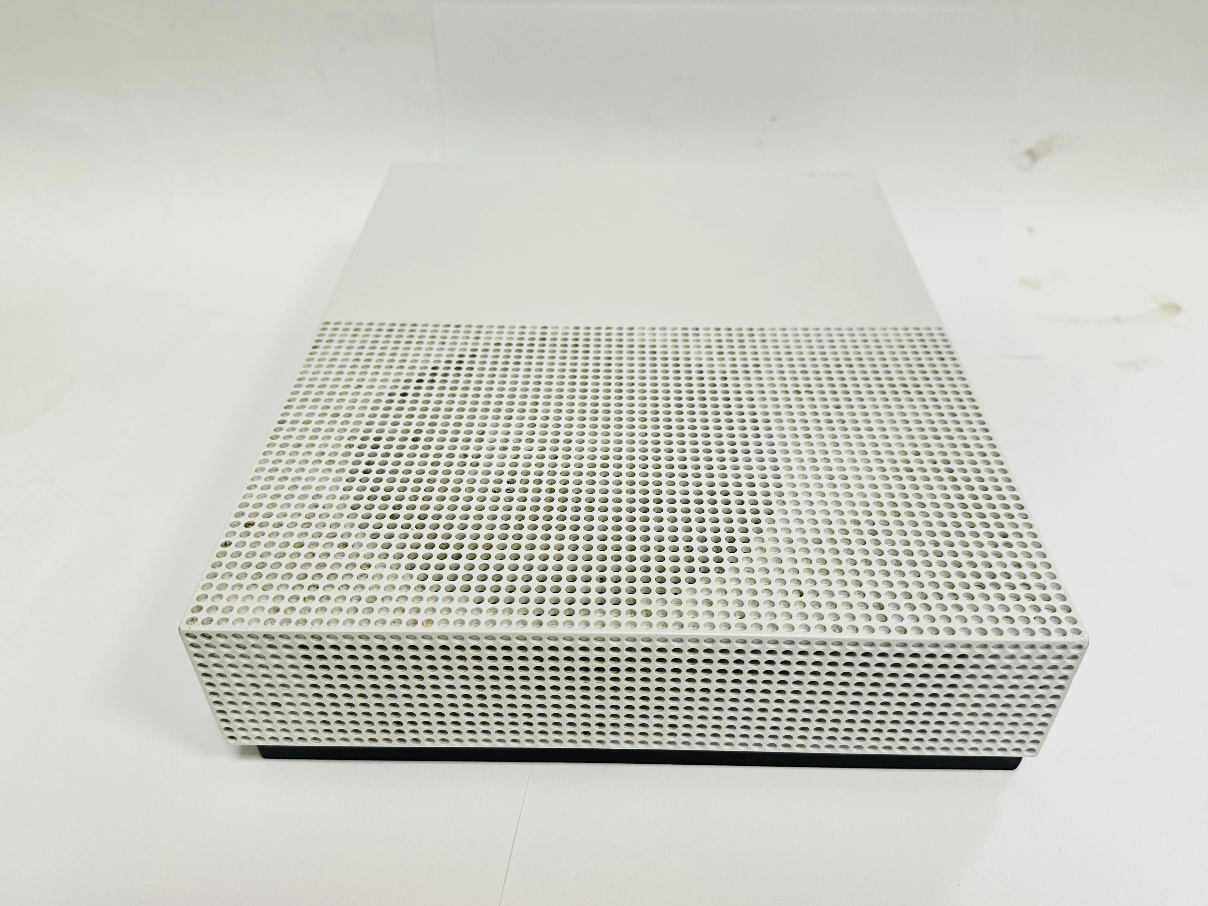 konsola-xbox-one-s-all-digital-1tb-zestaw-opis-stan-11323-238062