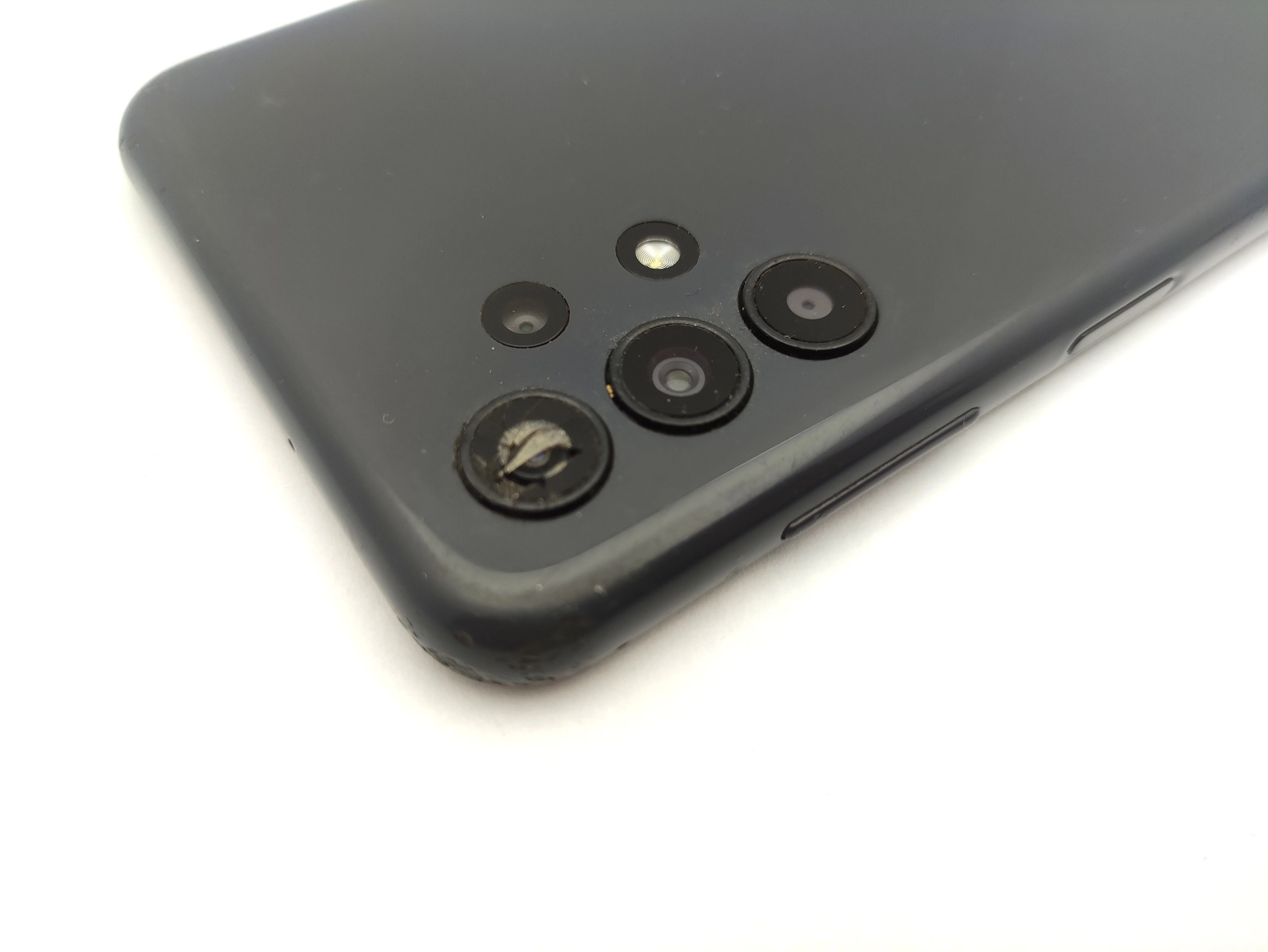 telefon-samsung-galaxy-a13-sam-tel-pekniety-wbudowana-pamiec-202869-214193