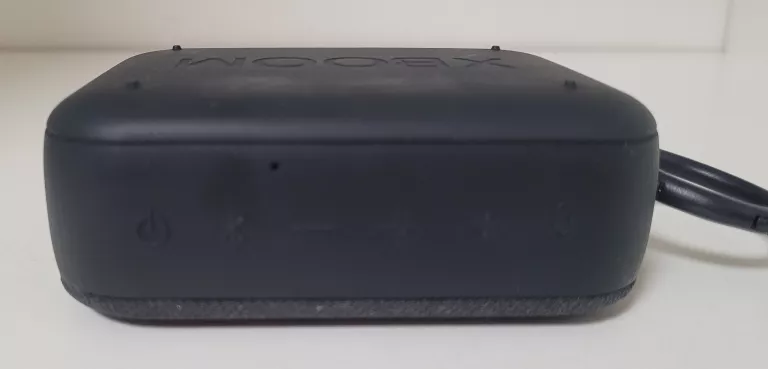 glosnik-mobilny-lg-xboom-go-pn1-czarny-moc-400
