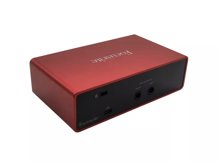 interfejs-2-kanalowy-audio-usb-20-focusrite-scarlett-solo-3rd-gen-stan-11323-2