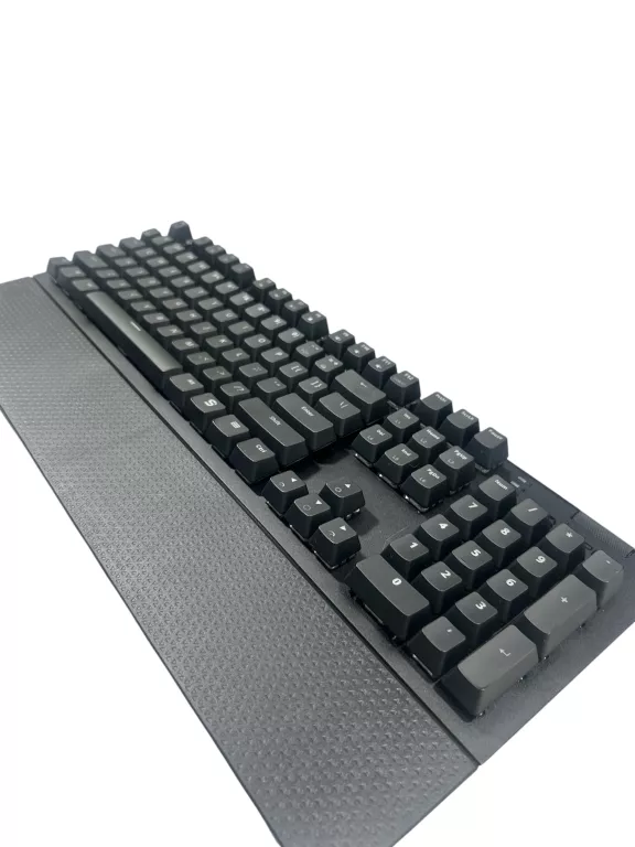 klawiatura-gk650k-omnis-kailh-brown-rgb-stan-11323-2