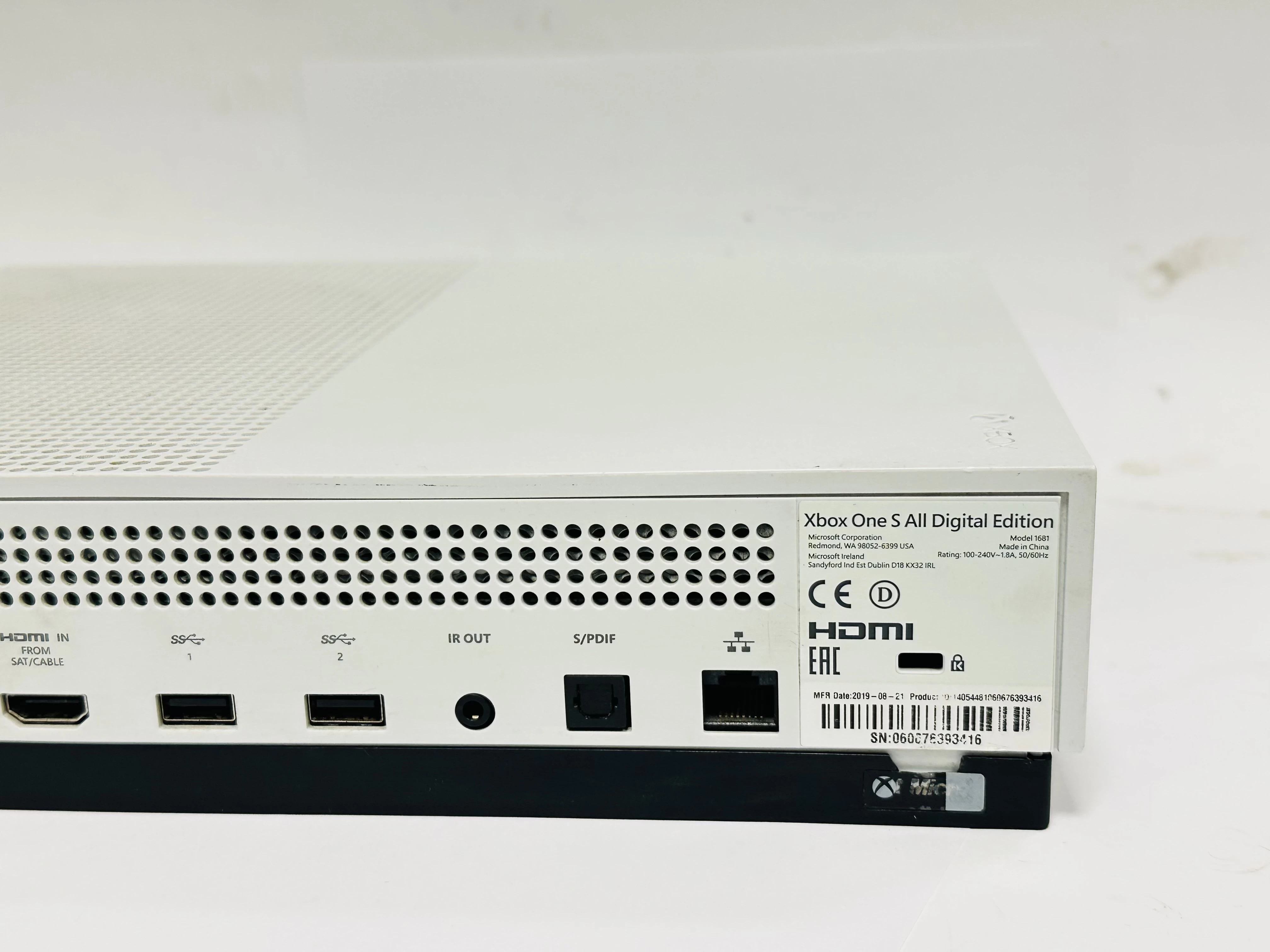 konsola-xbox-one-s-all-digital-1tb-zestaw-opis-liczba-kontrolerow-w-zestawie-205994-257974