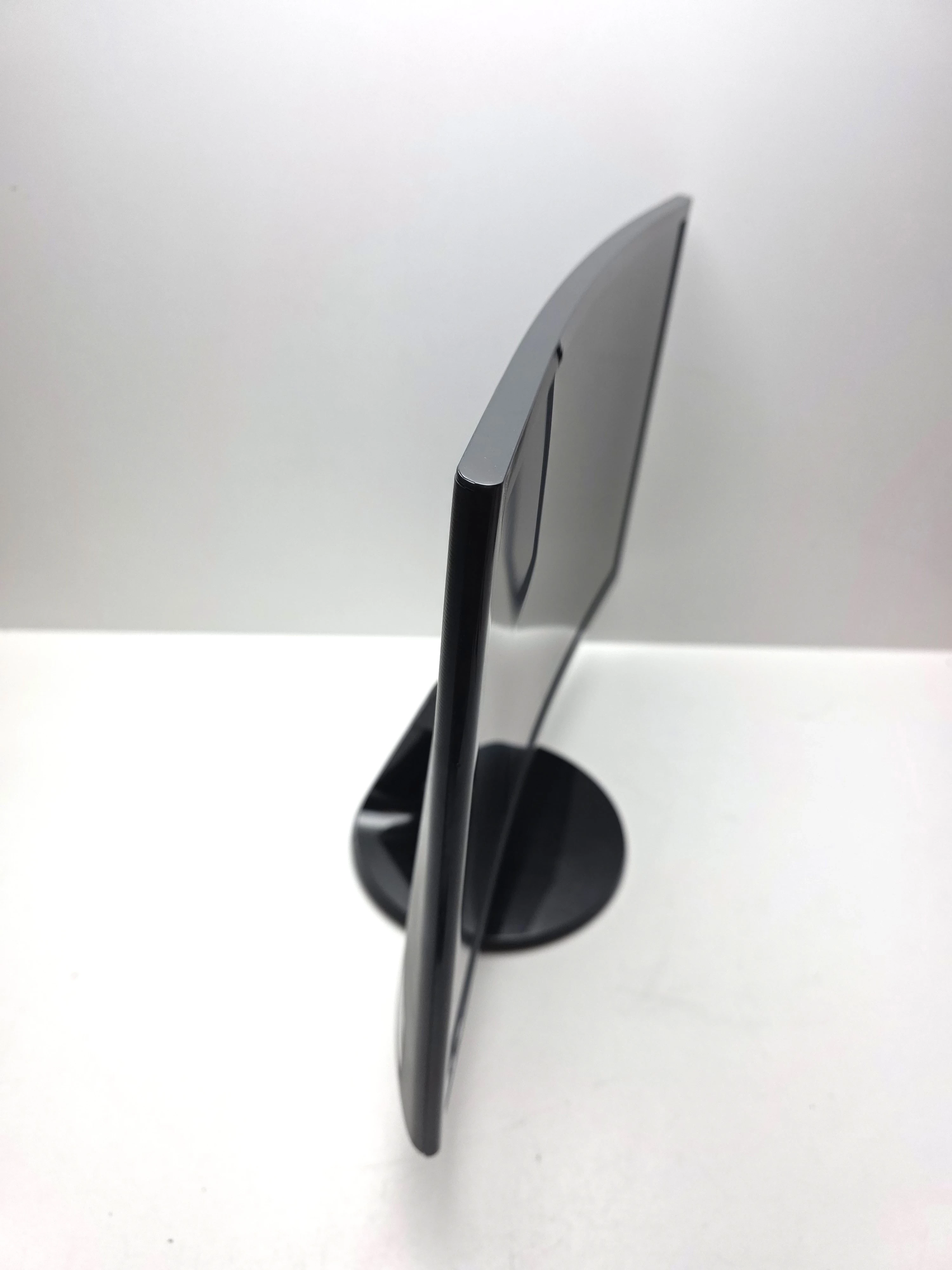 monitor-samsung-lc24f390fhuxen-zasilacz-stan-11323-2