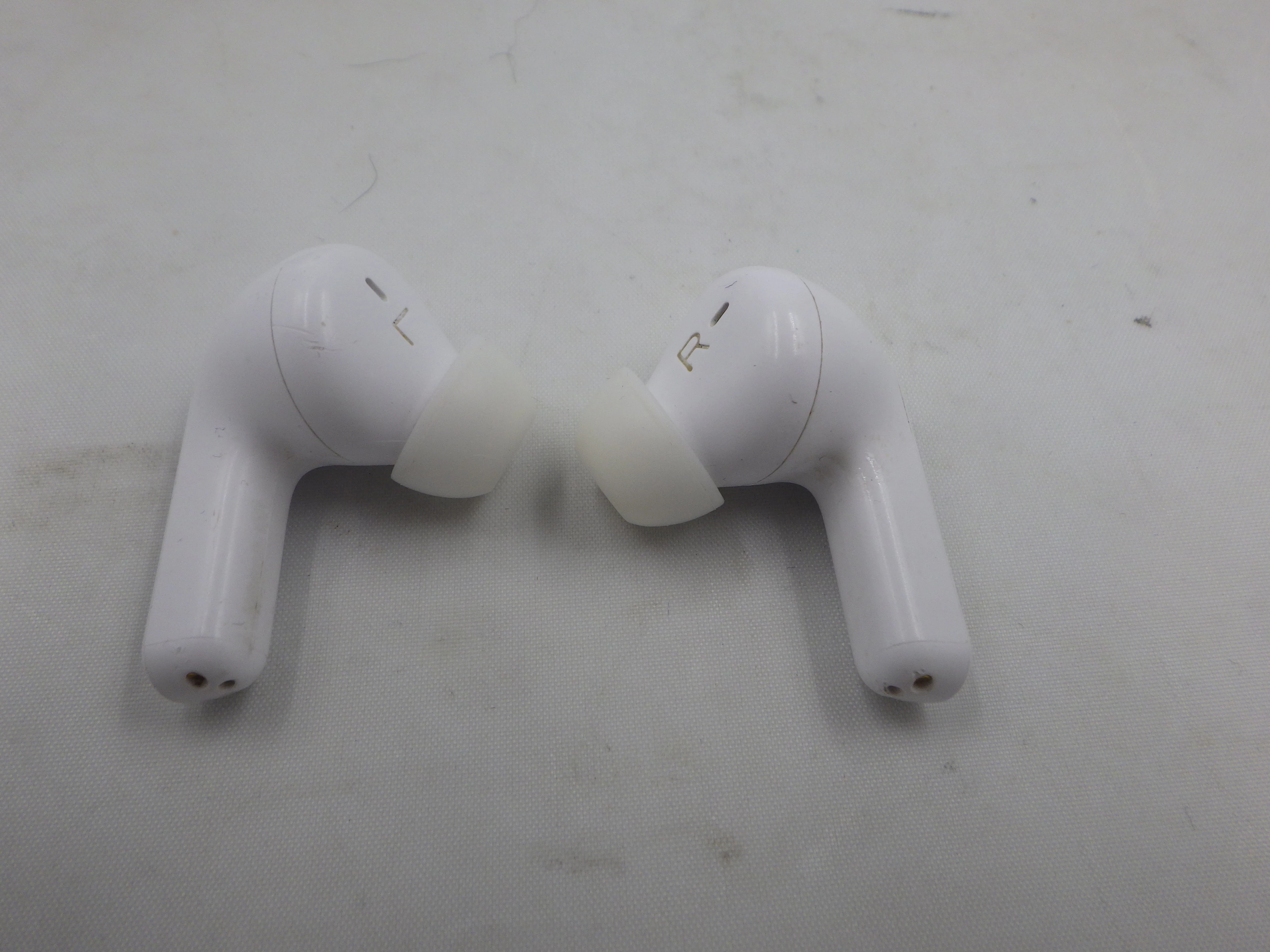 sluchawki-philips-tat2206-stan-11323-2