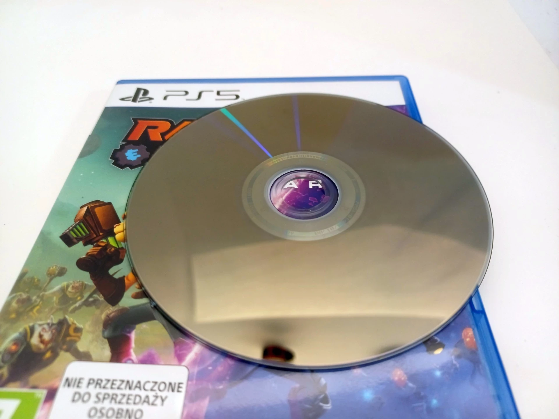 gra-ps5-ratchet-clank-rift-apart-wersja-jezykowa-216085-1