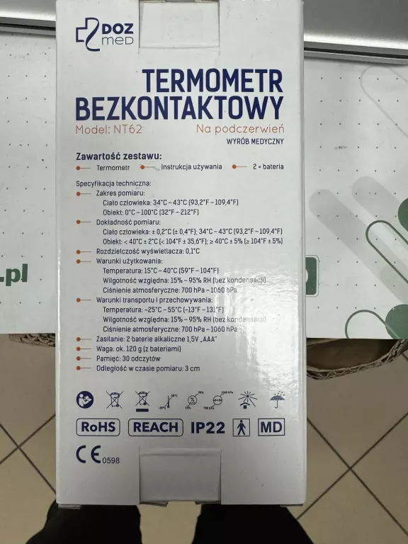 termometr-bezkontaktowy-nt62-ean-gtin-4710953422922
