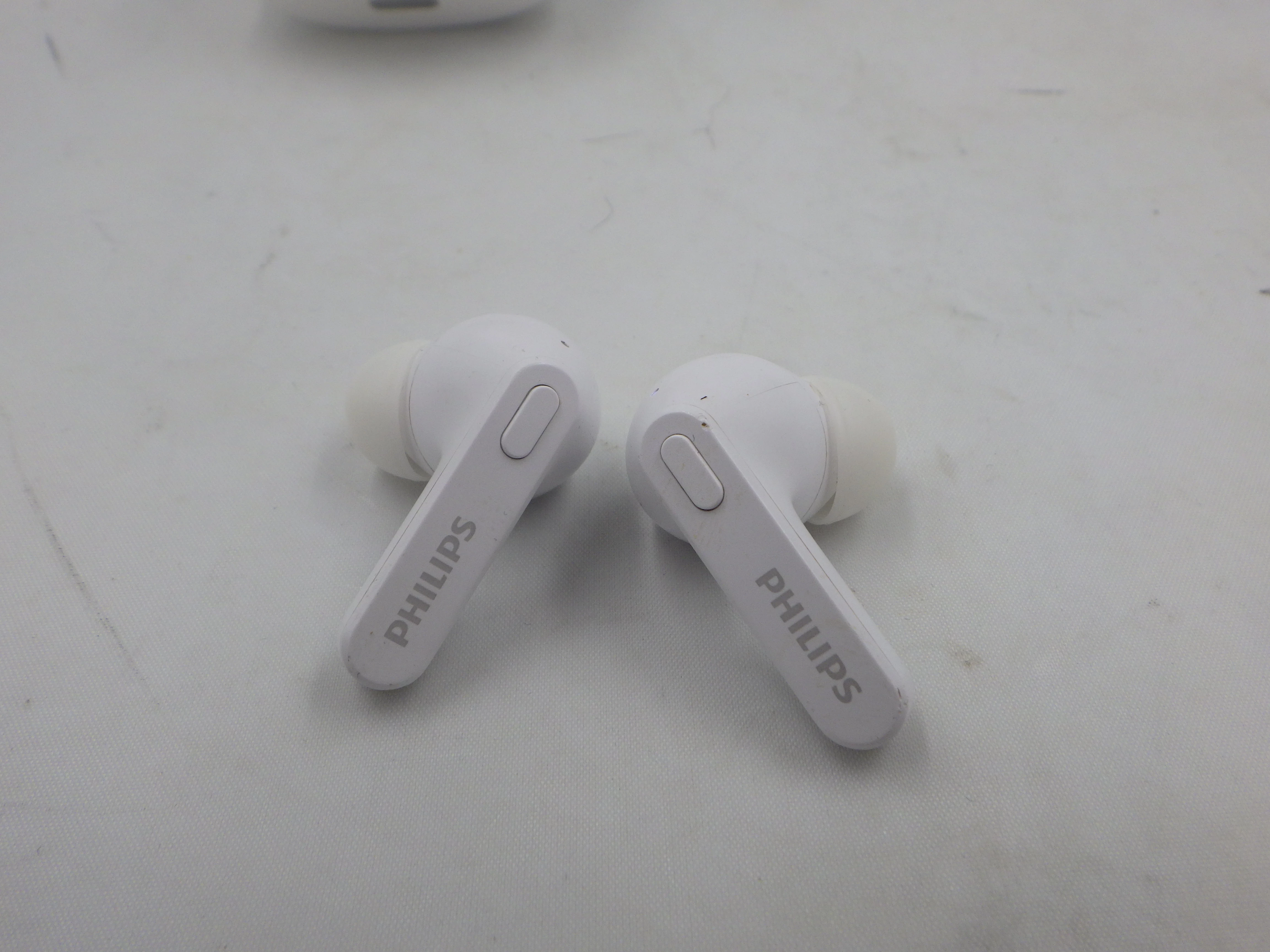 sluchawki-philips-tat2206-kolor-dominujacy-129357-2