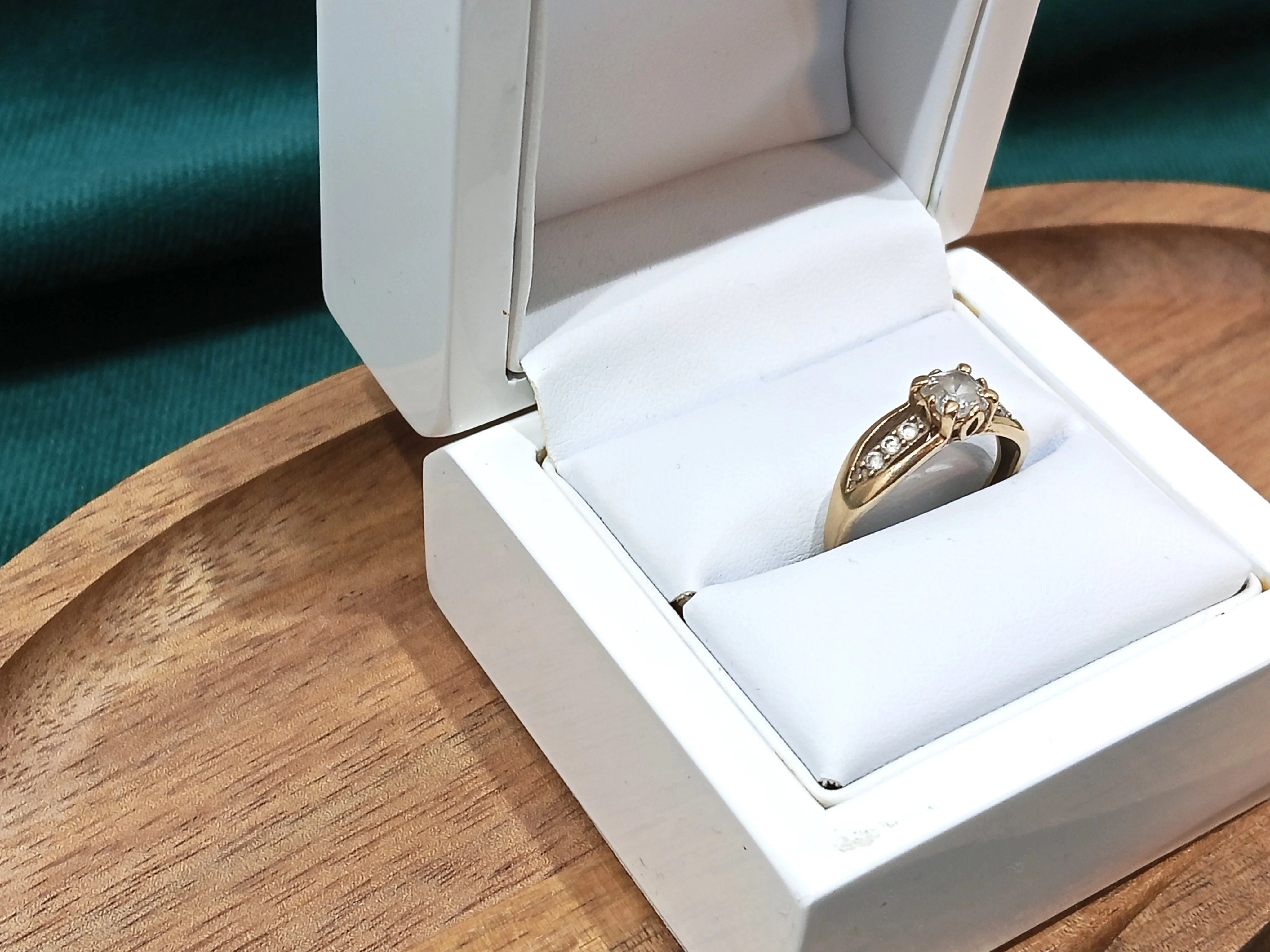 zloty-pierscionek-333-239g-r16-stan-11323-2