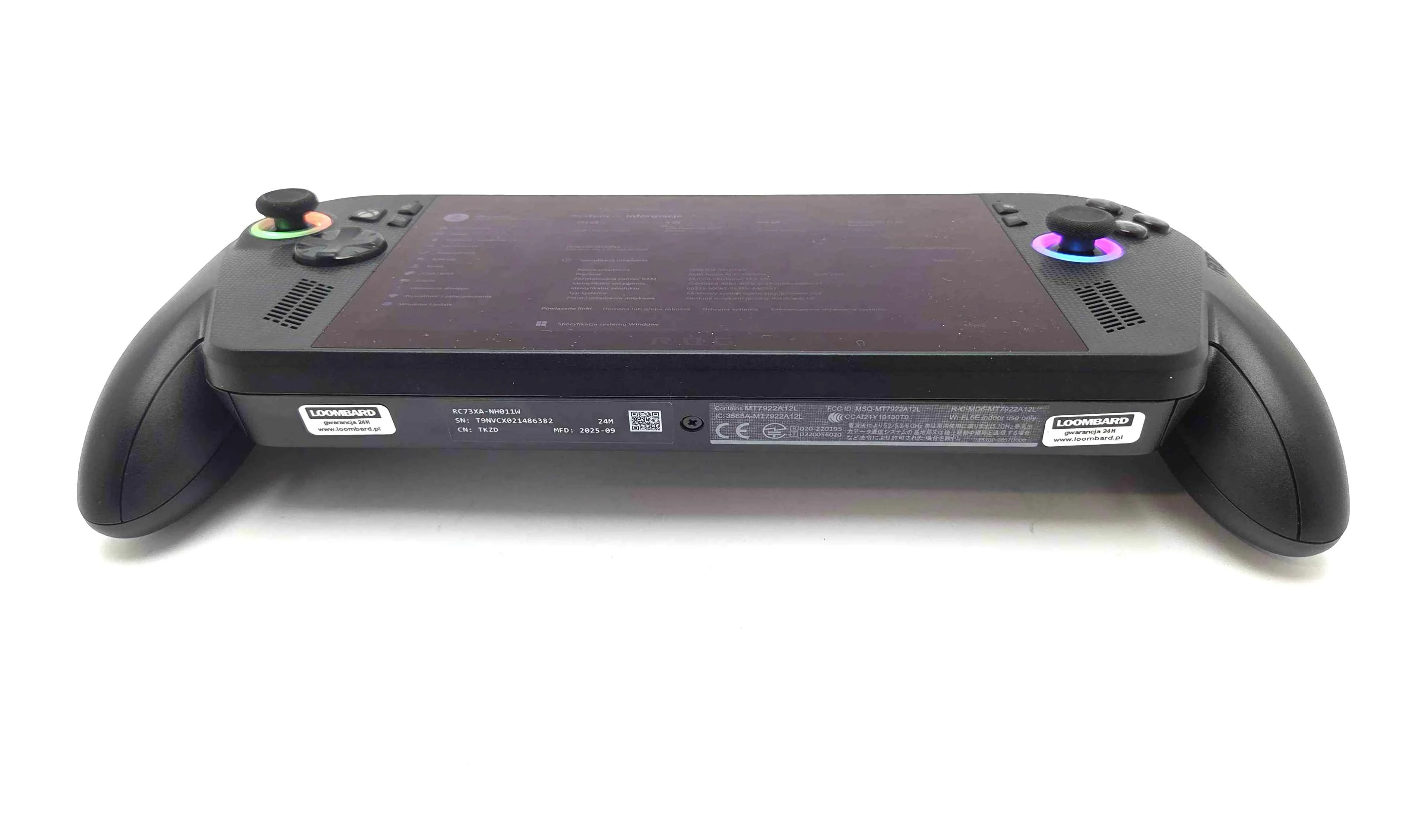 konsola-przenosna-asus-rog-xbox-ally-x-czarna-przekatna-ekranu-700