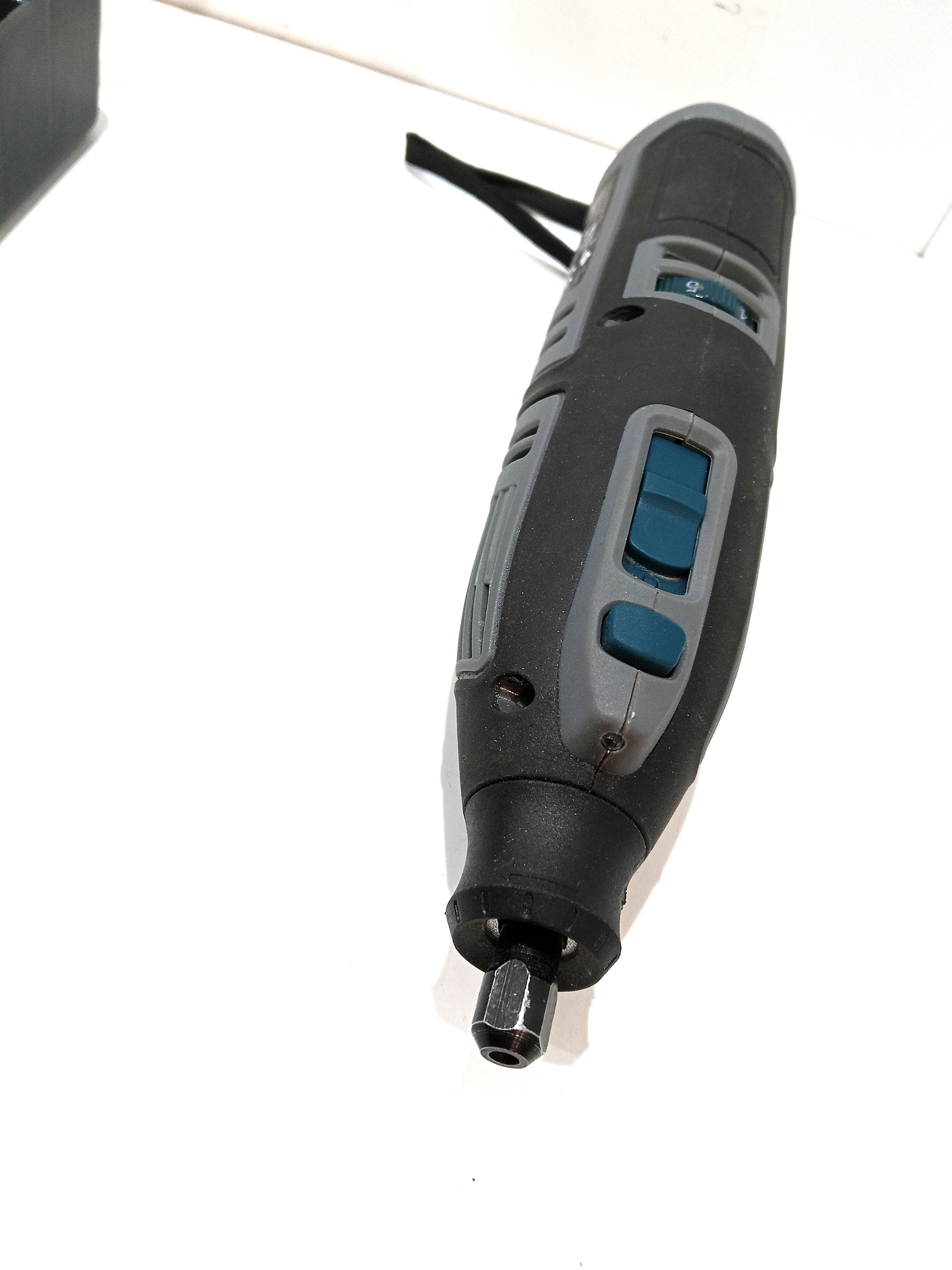 szlifierka-amulatorowa-ferrex-wielofunkcyjna-ean-gtin-4047247563604