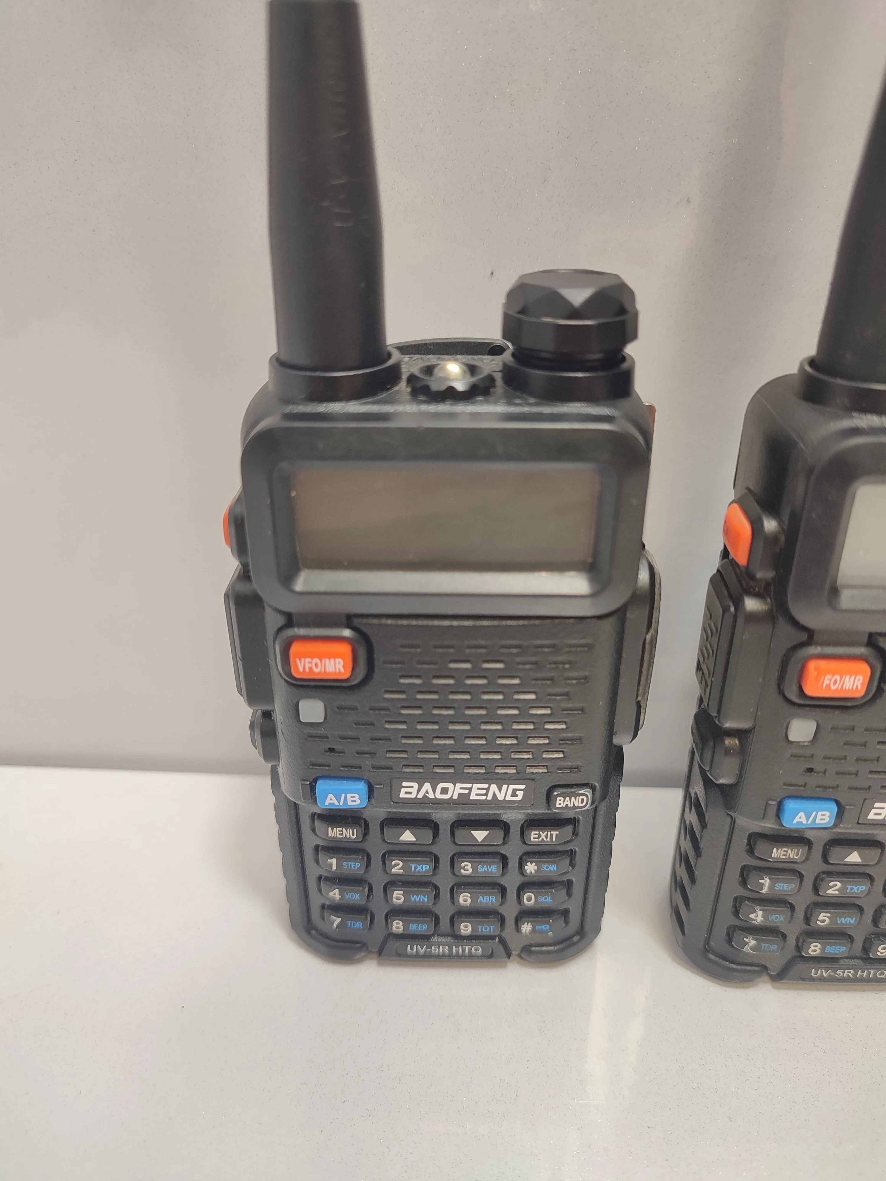 zestaw-3-krotkofalowek-baofeng-uv-5r-htq-kod-producenta-uv-5r-htq