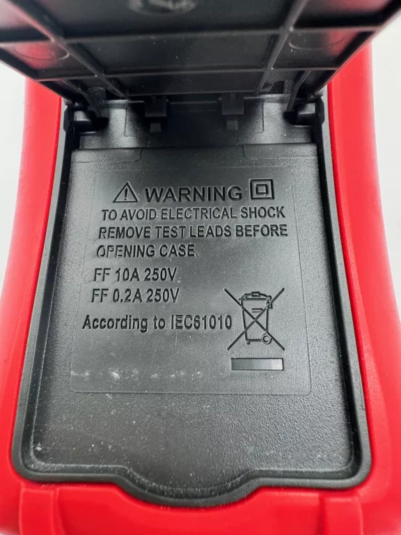 miernik-napiecia-uni-t-model-ut18d