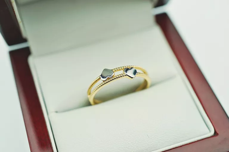 zloty-pierscionek-z-serduszkiem-375137gr16-osiedle-czecha-96-poznan