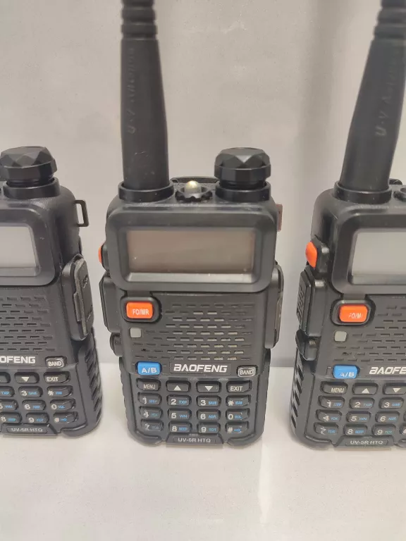 zestaw-3-krotkofalowek-baofeng-uv-5r-htq-stan-11323-2