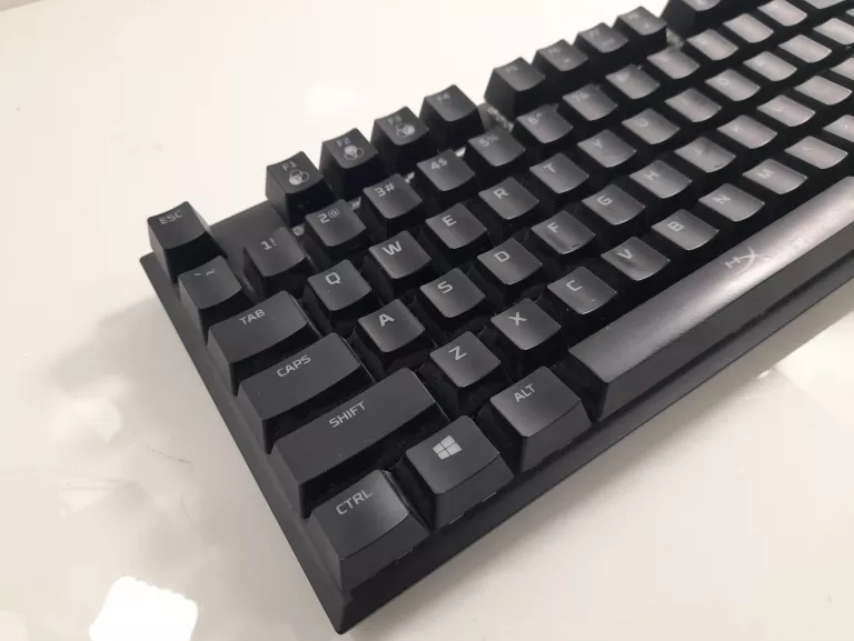 klawiatura-hyperx-alloy-fps-rgb-ean-gtin-0740617278606