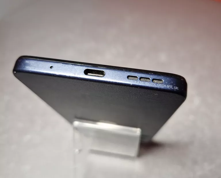 telefon-motorola-moto-e15-264gb-przekatna-ekranu-667