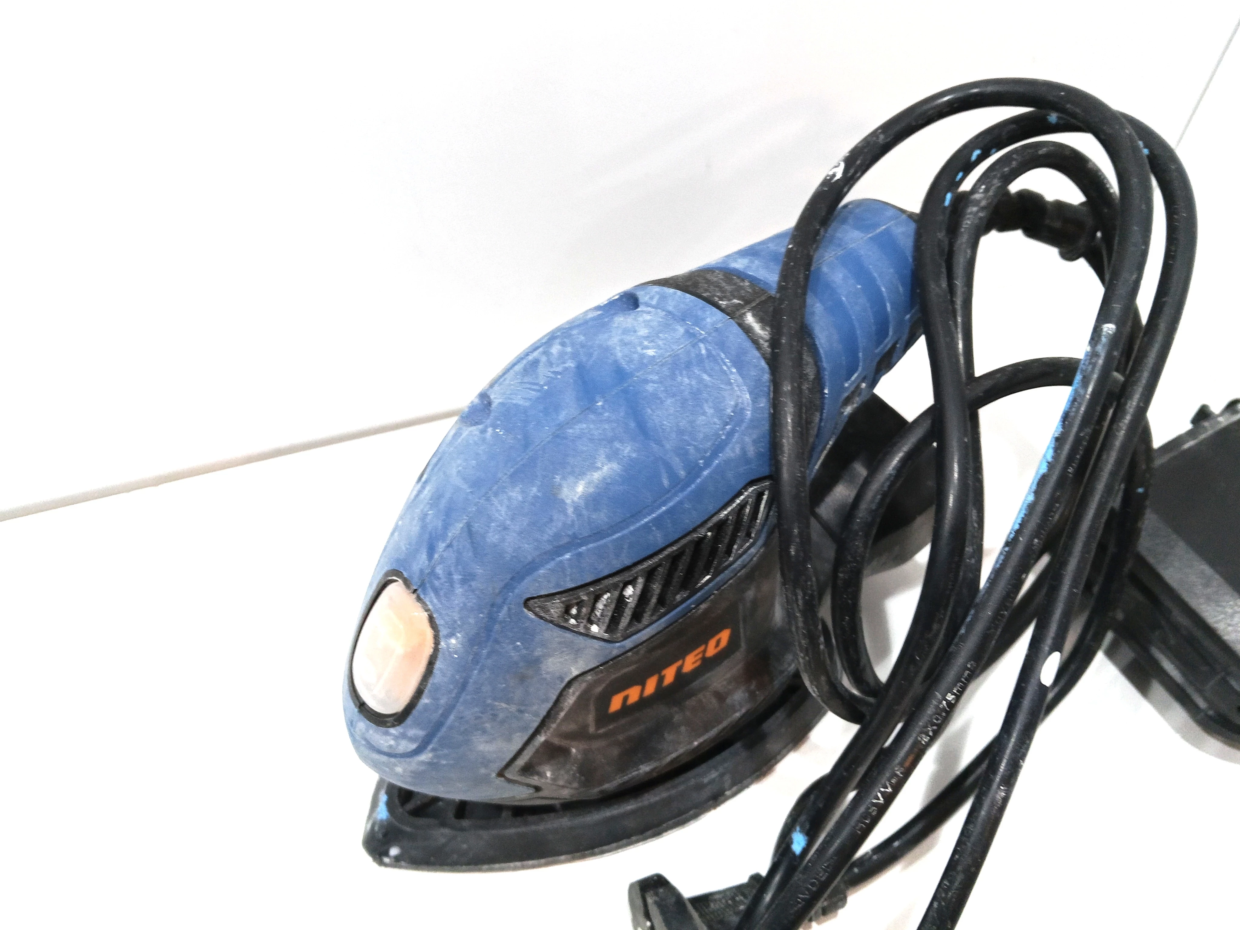 szlifierka-oscylacyjna-niteo-ds0096-23-stan-11323-2